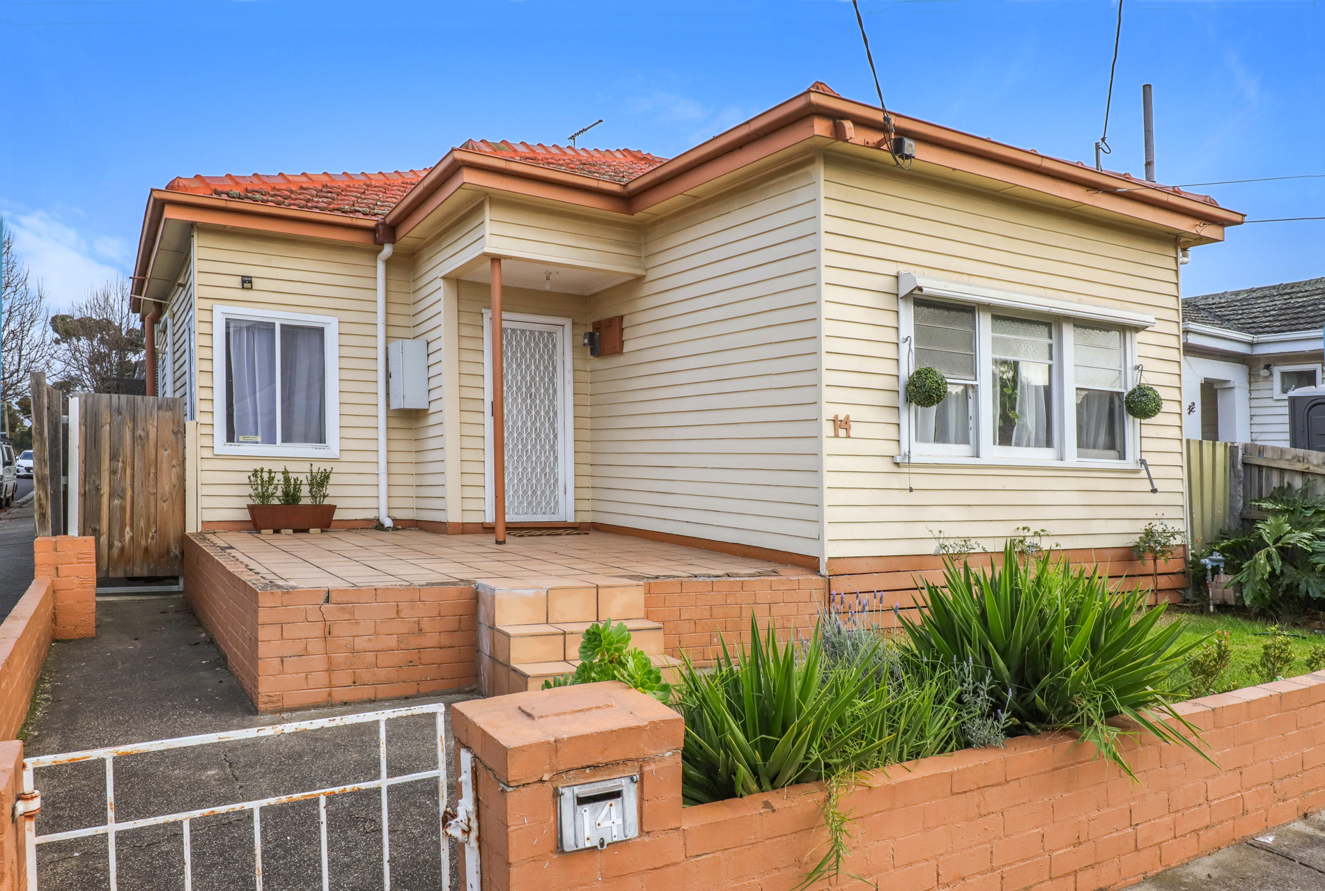 Rental properties & online application form