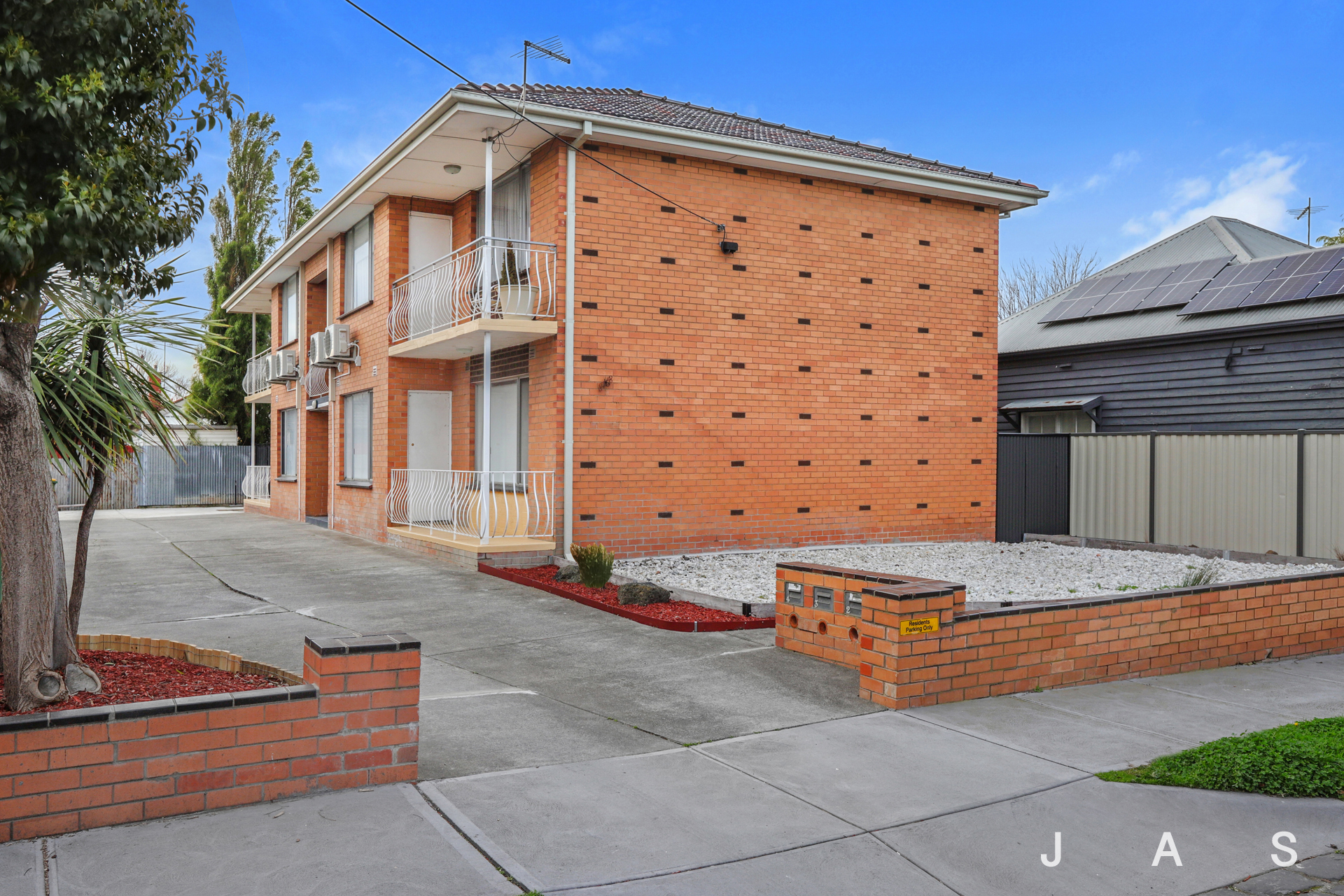 Rental properties & online application form