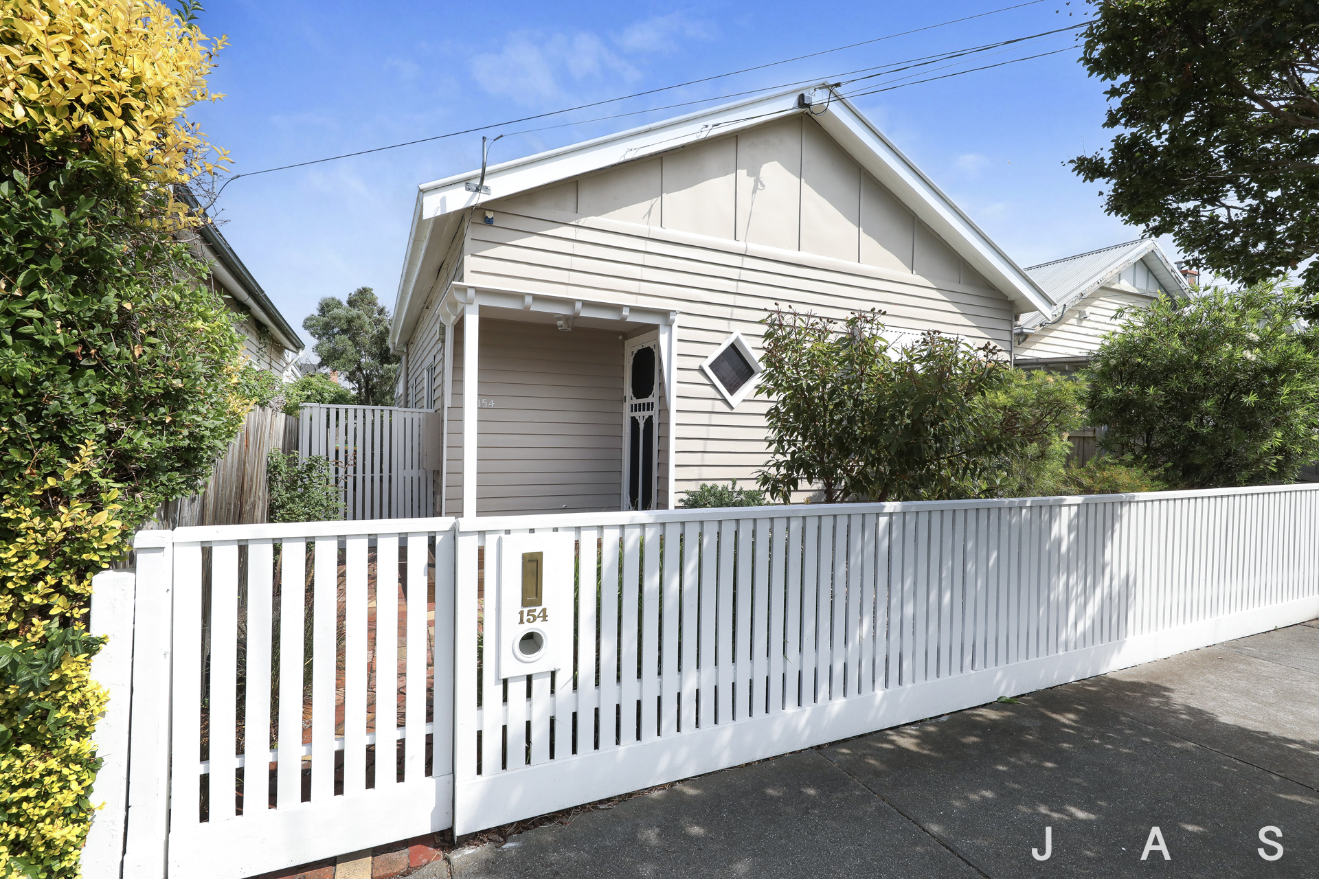 Rental properties & online application form