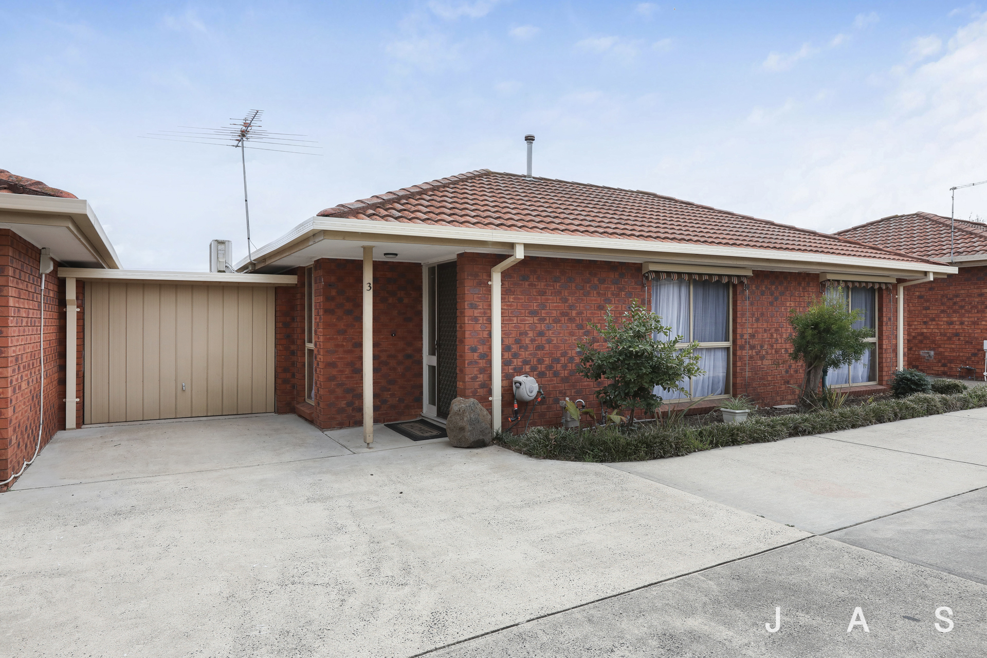 Rental properties & online application form