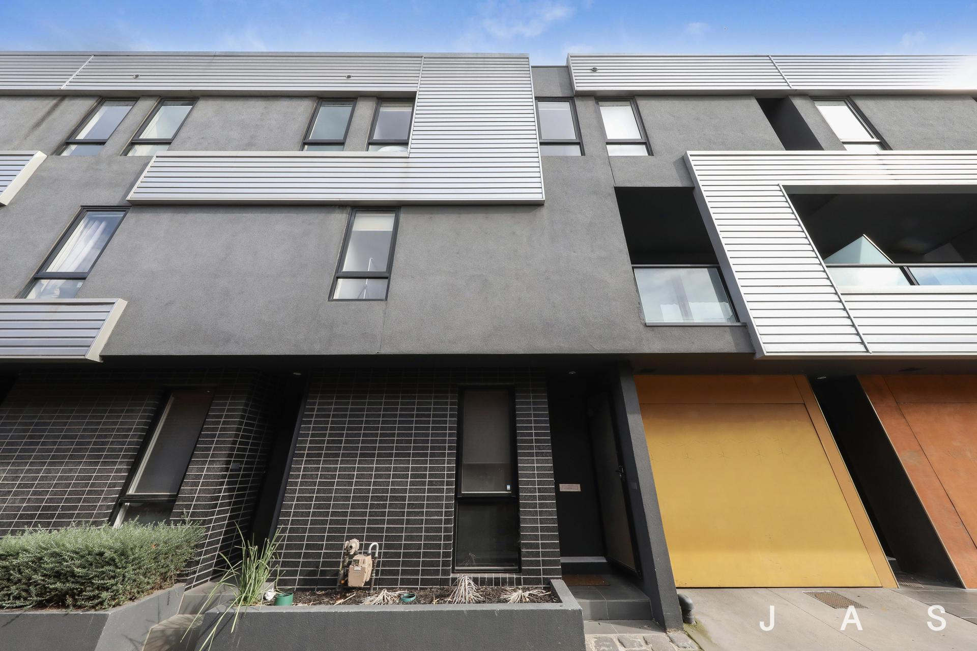 Rental properties & online application form