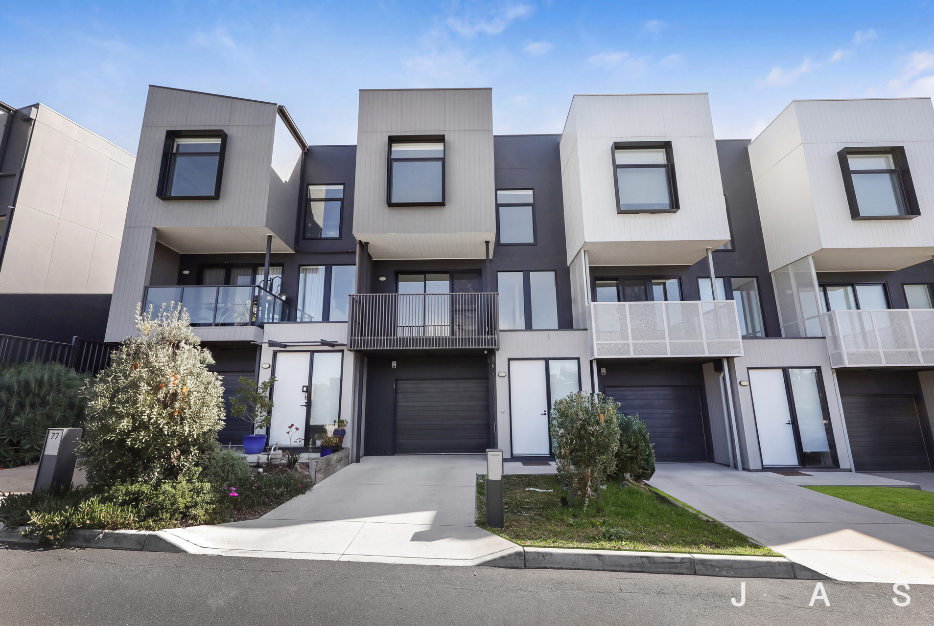 Rental properties & online application form