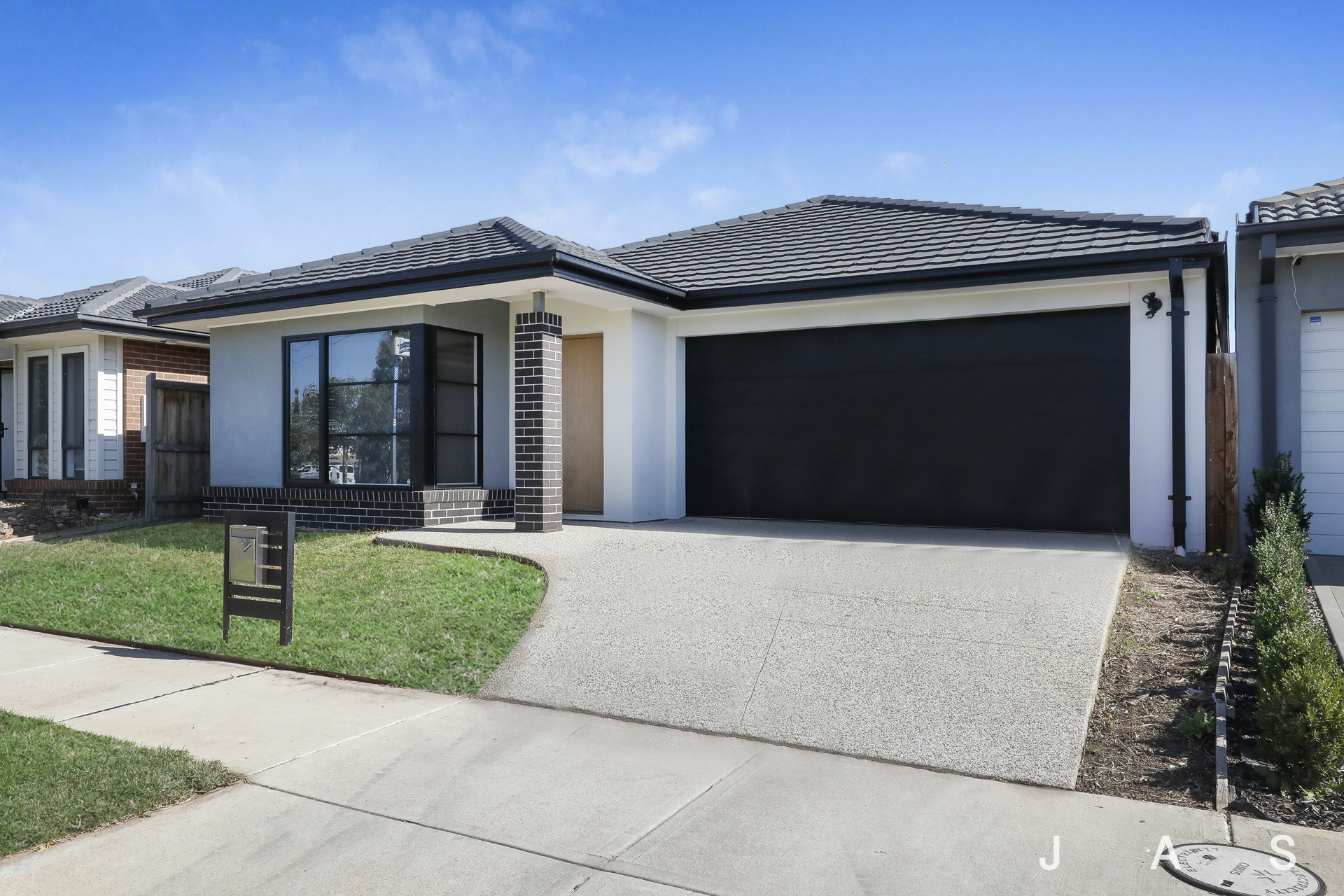 Rental properties & online application form