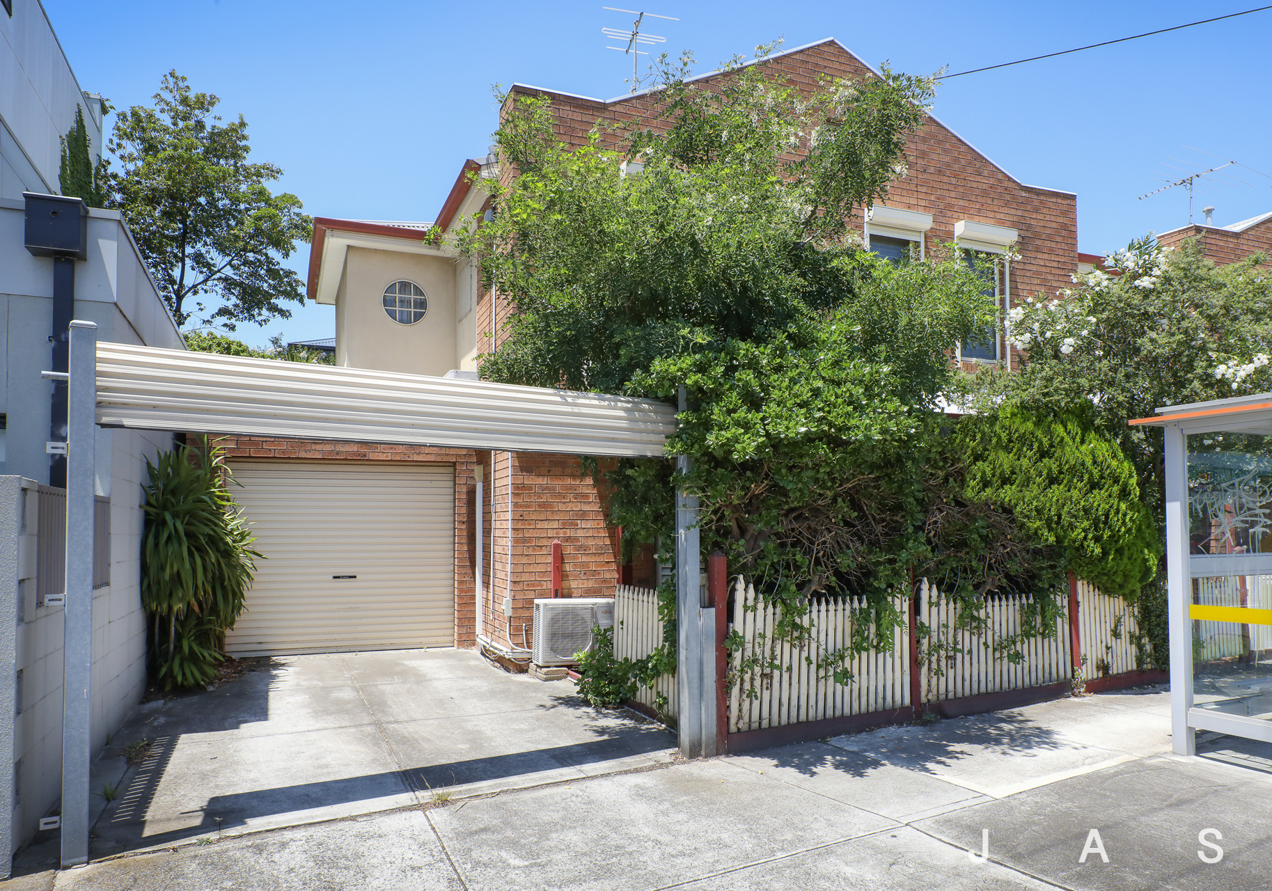Rental properties & online application form