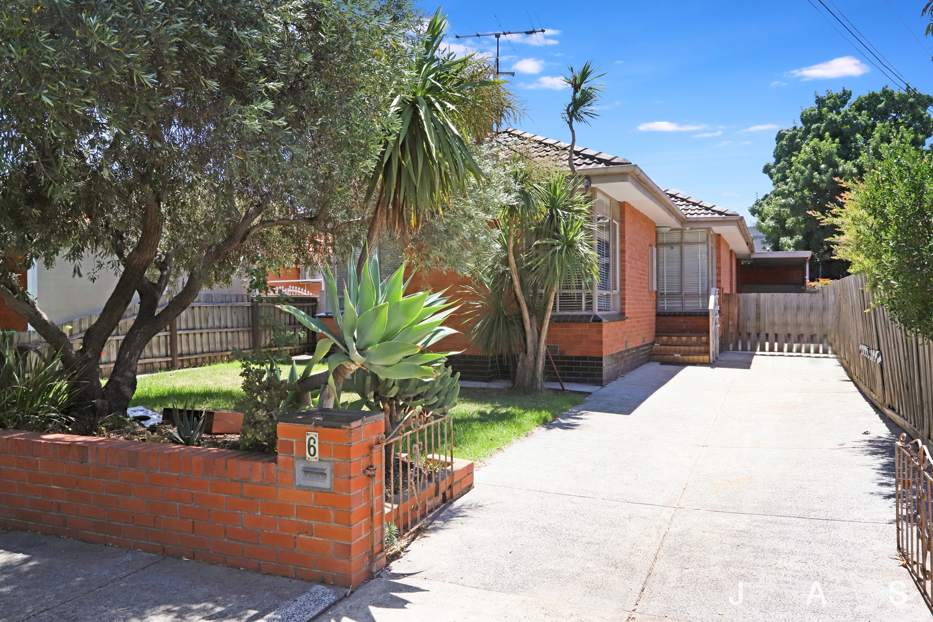 Rental properties & online application form