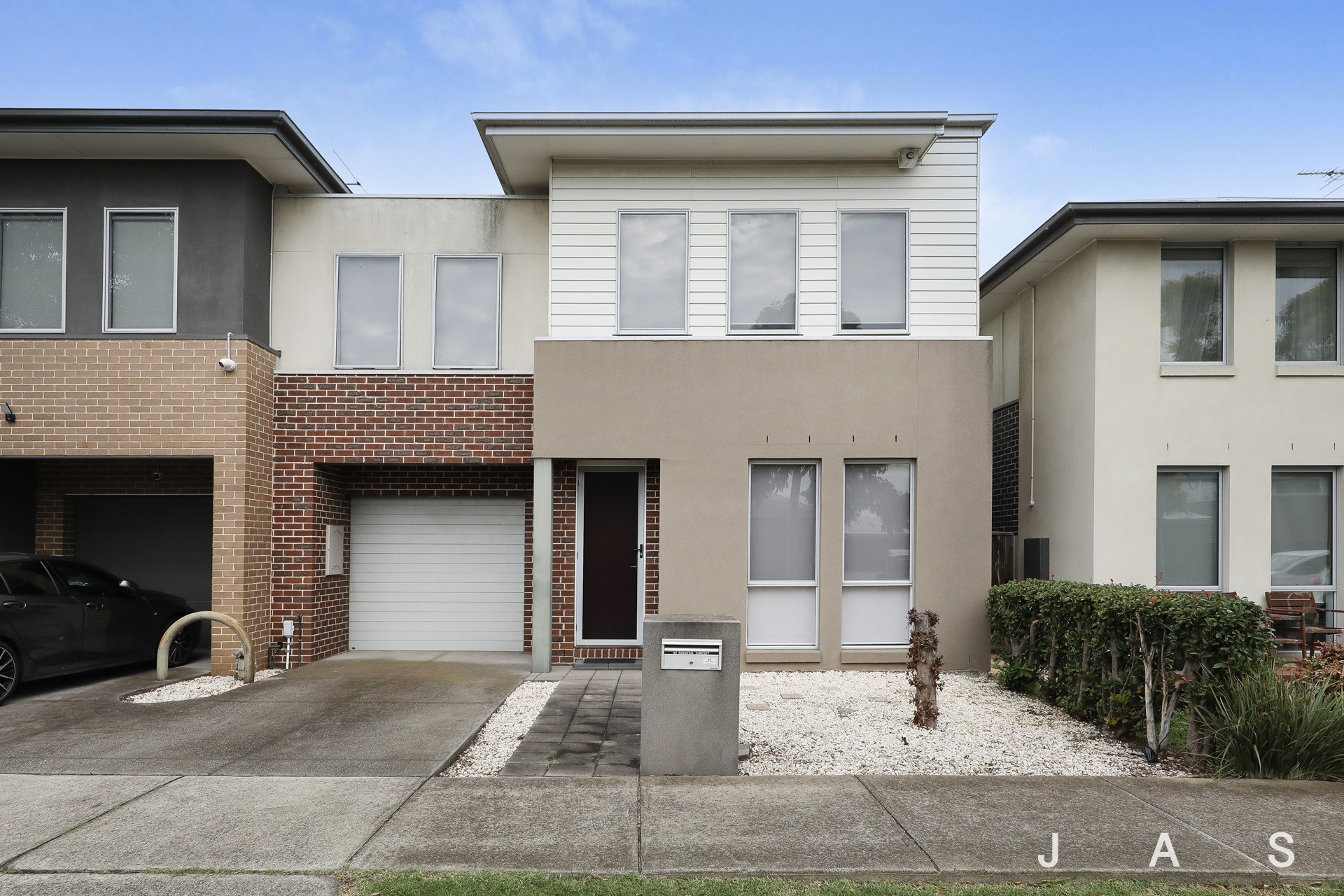 Rental properties & online application form