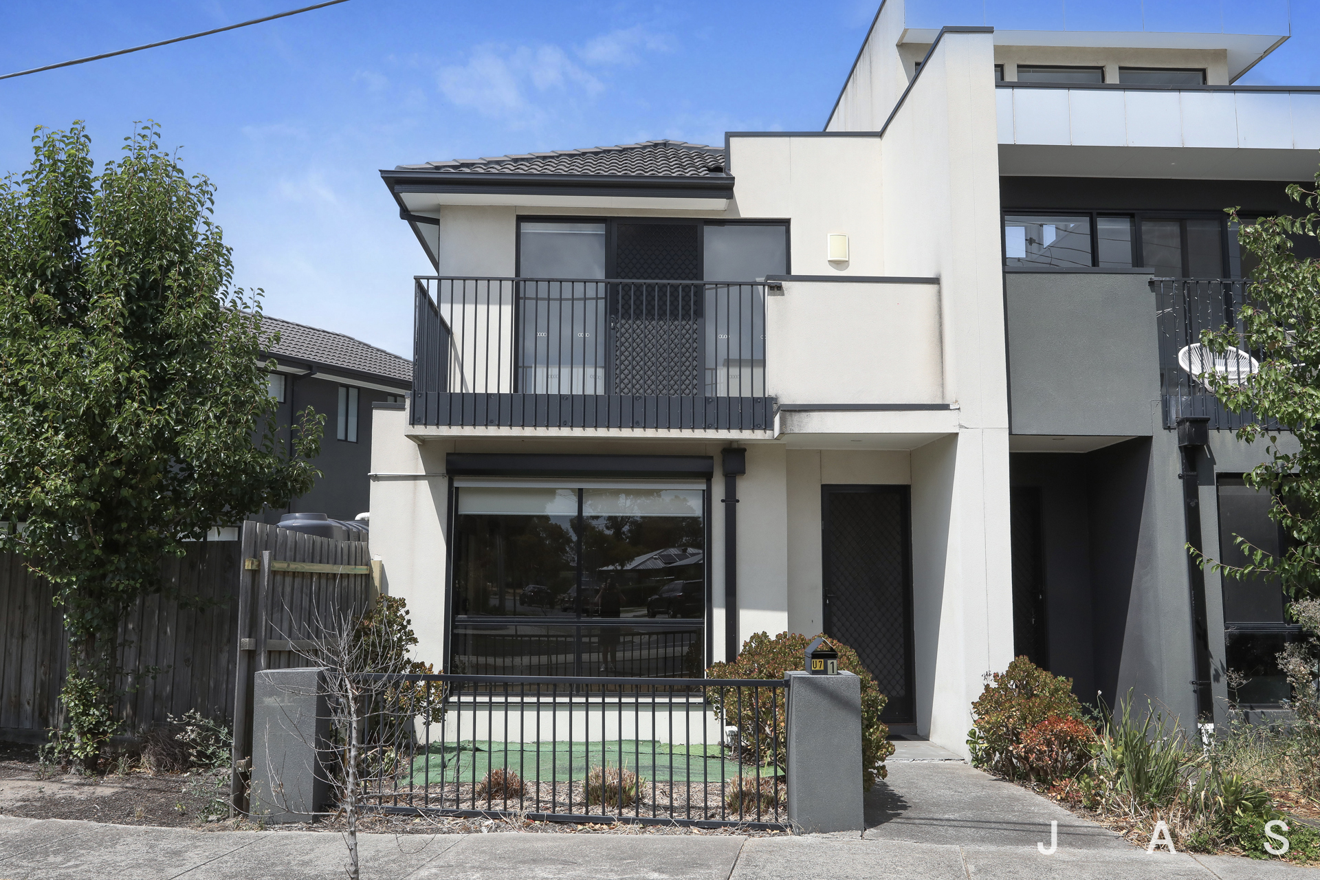 Rental properties & online application form