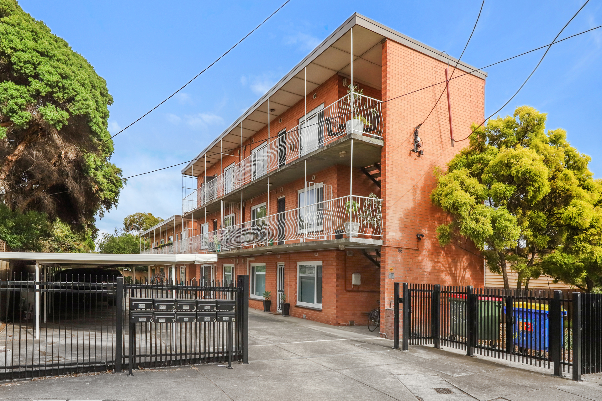 Rental properties & online application form
