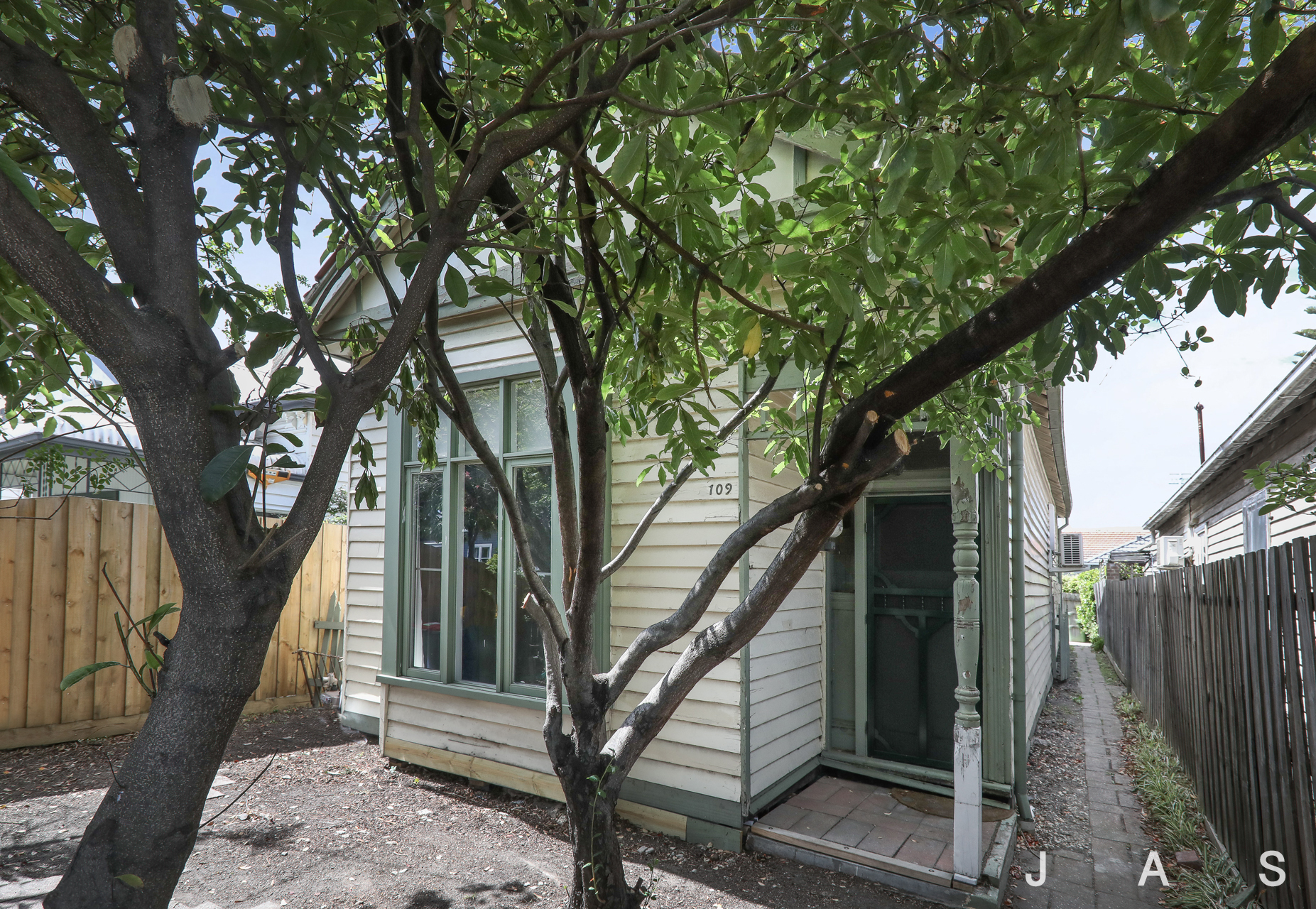 Rental properties & online application form