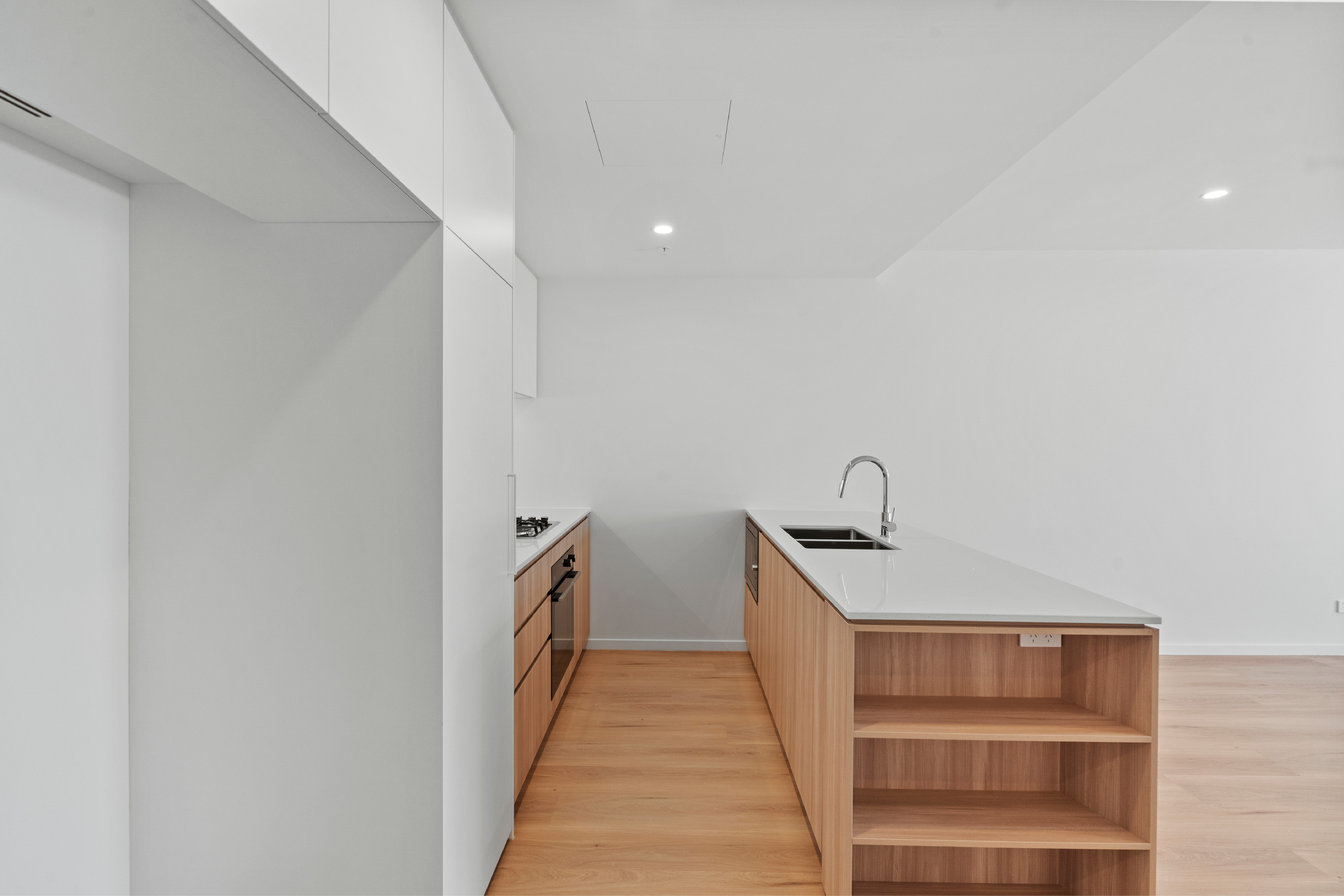 20303/29 Finney Rd, Indooroopilly For Lease by Mosaic Property Group - image 2