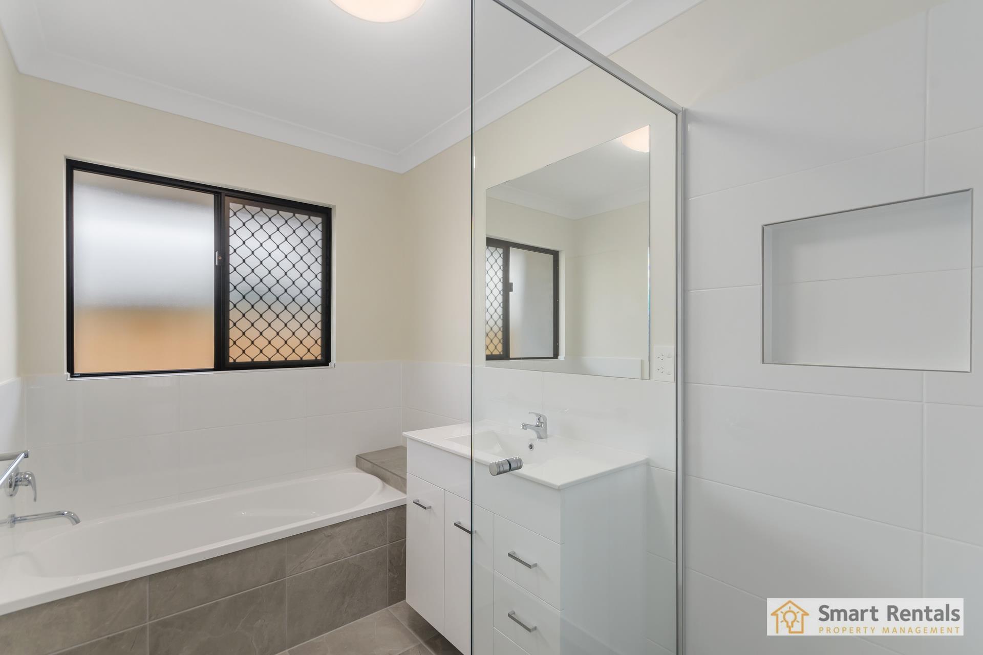8 Butternut Way, Mount Low, photo 6 of 8