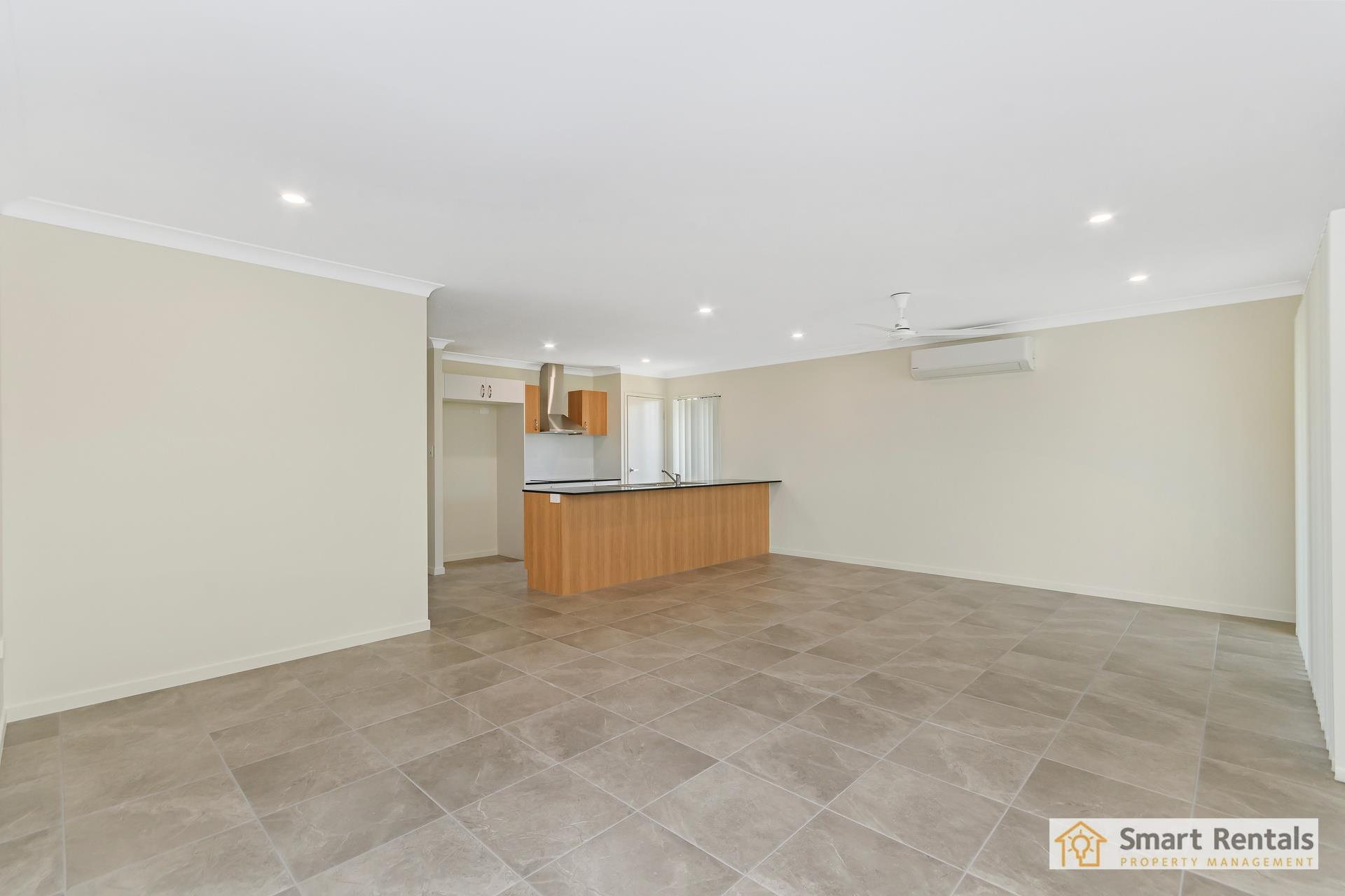 8 Butternut Way, Mount Low, photo 3 of 8