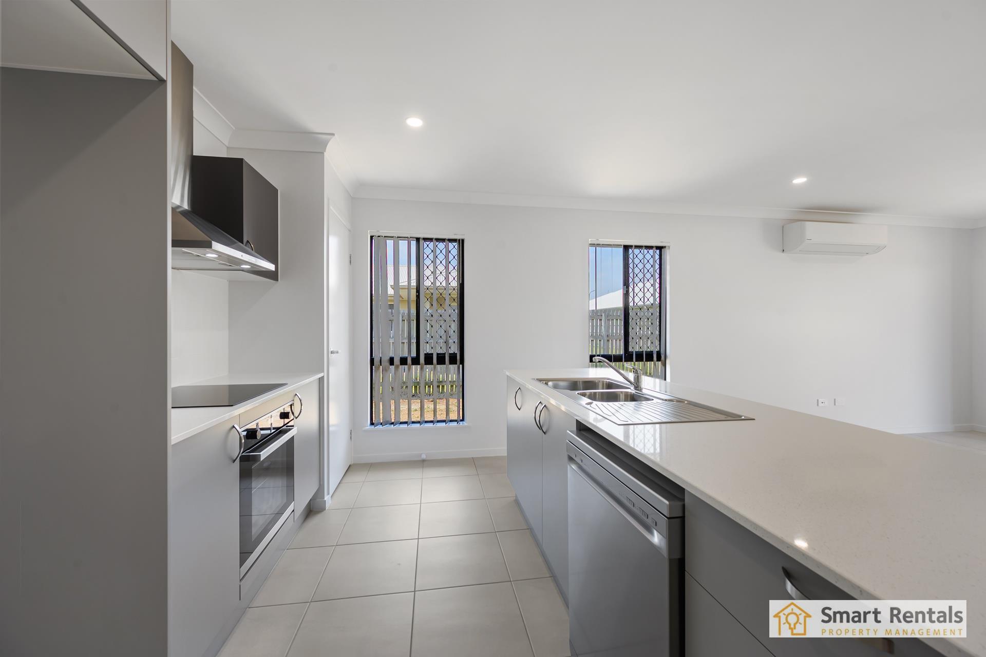 6 Doyles Circuit, Kelso, photo 2 of 8