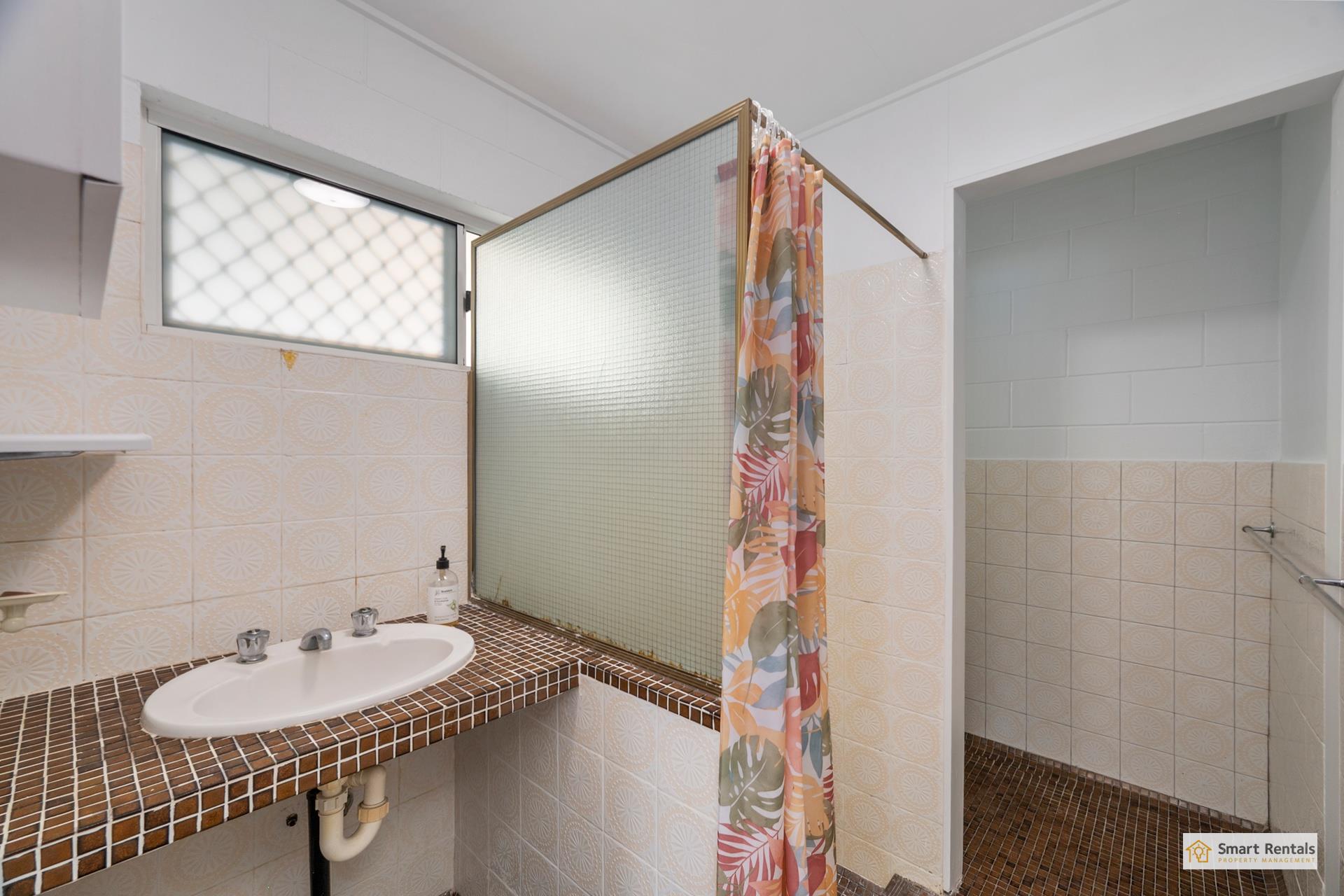 2/116 Thirteenth Avenue, Railway Estate, photo 5 of 8
