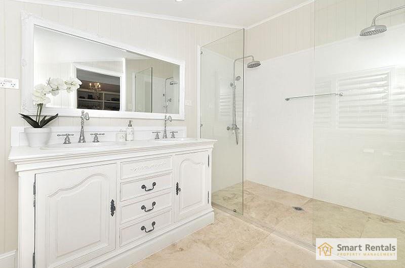 52 Cook Street, North Ward, photo 10 of 21