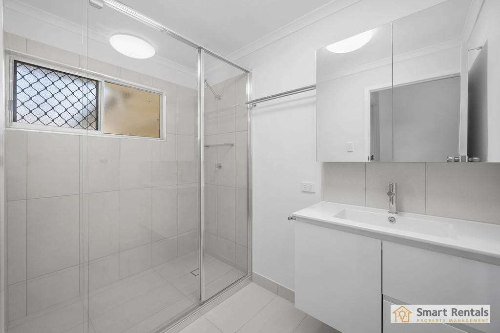 21 Wakeford Street, Aitkenvale, photo 4 of 8