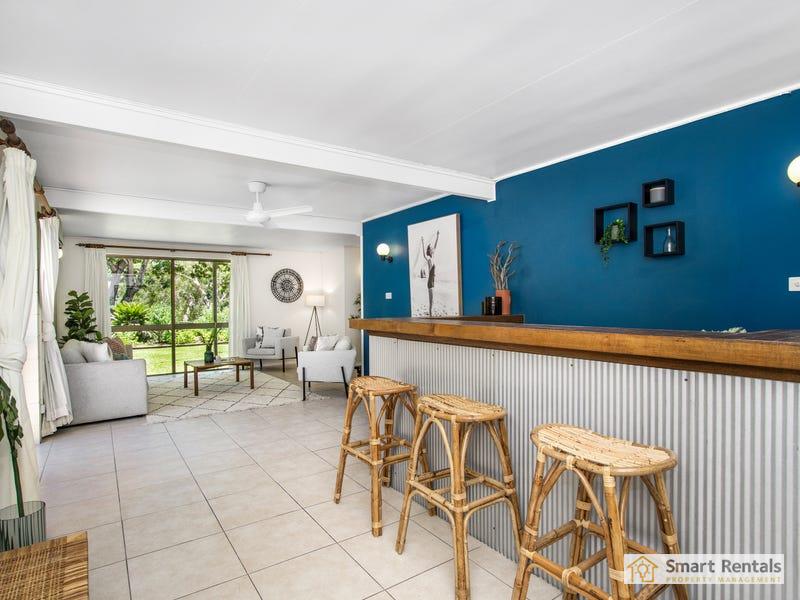 89 Marabou Drive, Annandale, photo 7 of 23