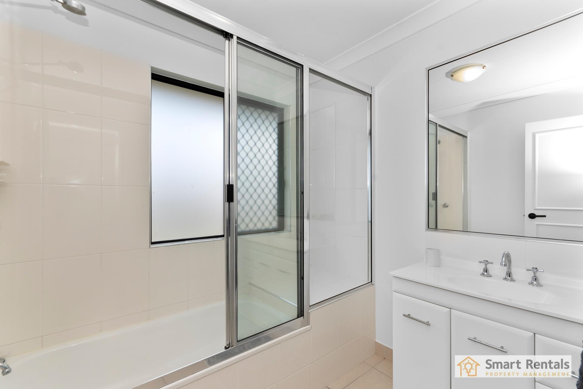 123 Marquise Circuit, Burdell, photo 4 of 8