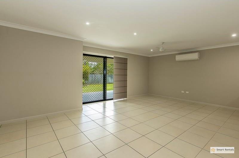 11 Barwick Mews, Deeragun, photo 3 of 9