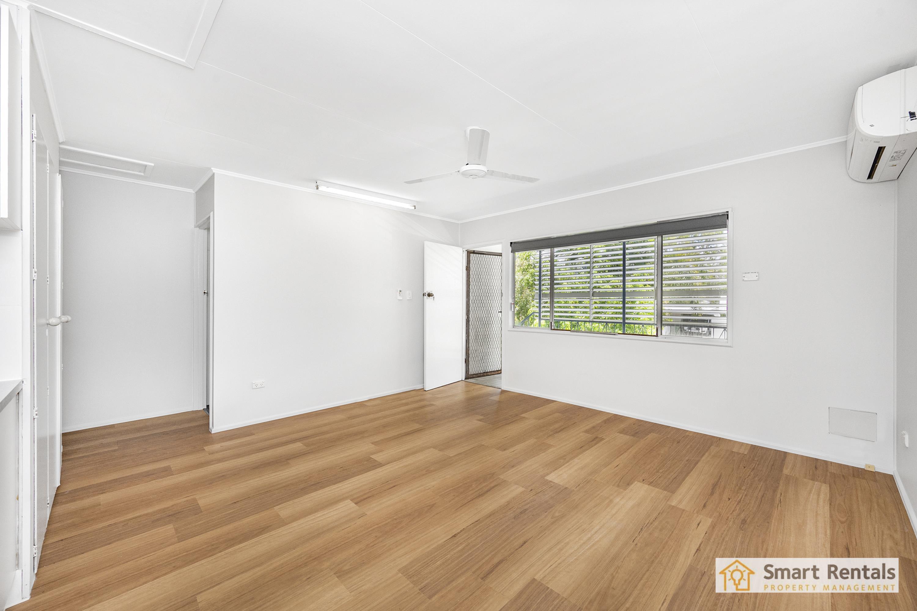 2/13 Moondarga Drive, Cranbrook, photo 3 of 8