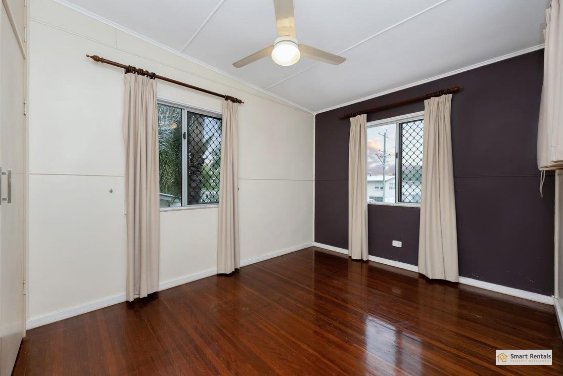 239 Tippett Street, Gulliver, photo 4 of 10