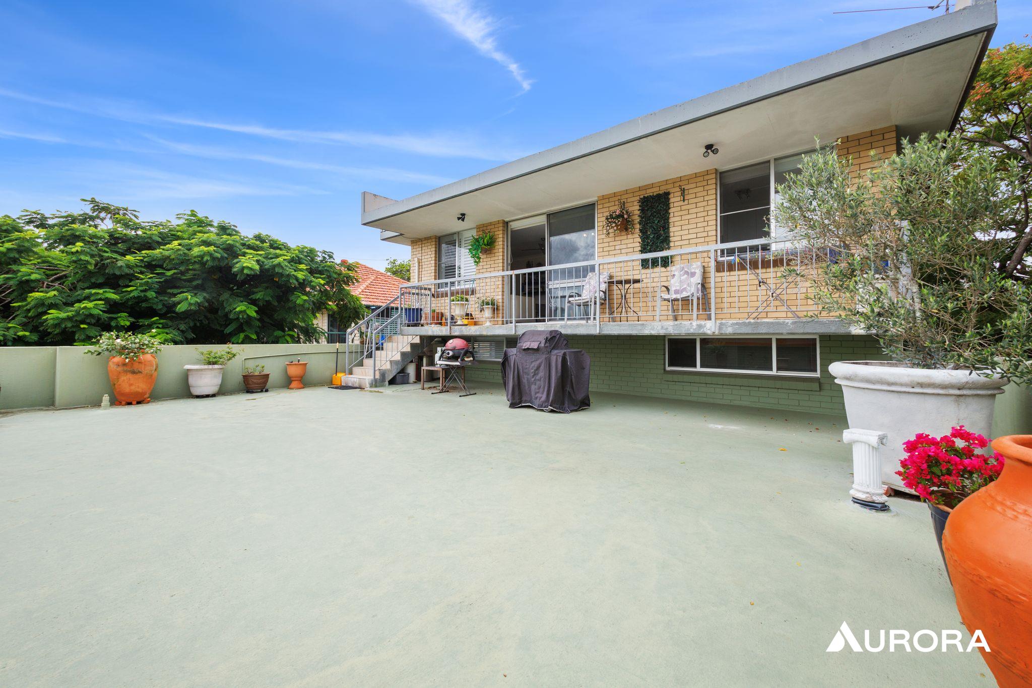 1/30 Curd Street, Greenslopes Leased by Aurora Property - image 6