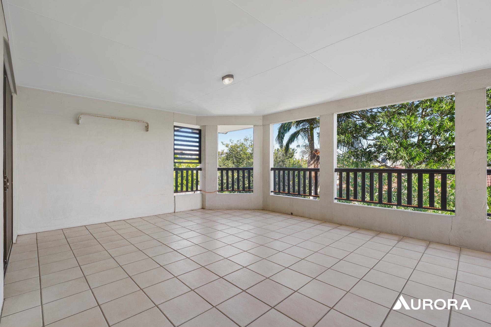 6/43 Rialto Street, Coorparoo Leased by Aurora Property - image 5