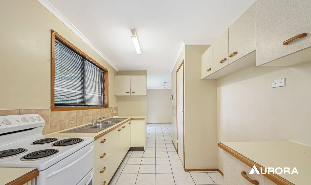 107 Bridgnorth Street, Carindale For Lease by Aurora Property - image 2