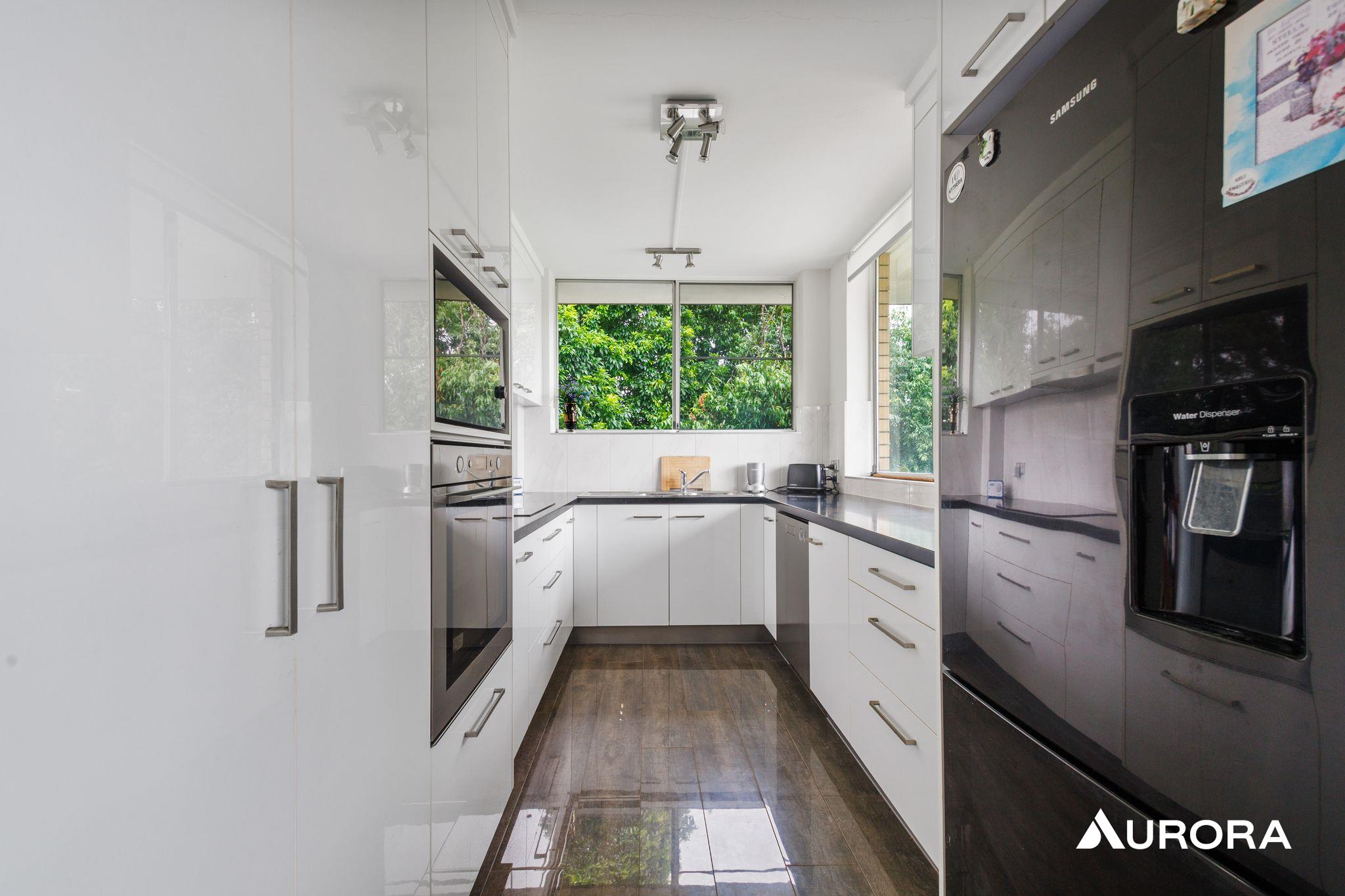1/30 Curd Street, Greenslopes Leased by Aurora Property - image 5