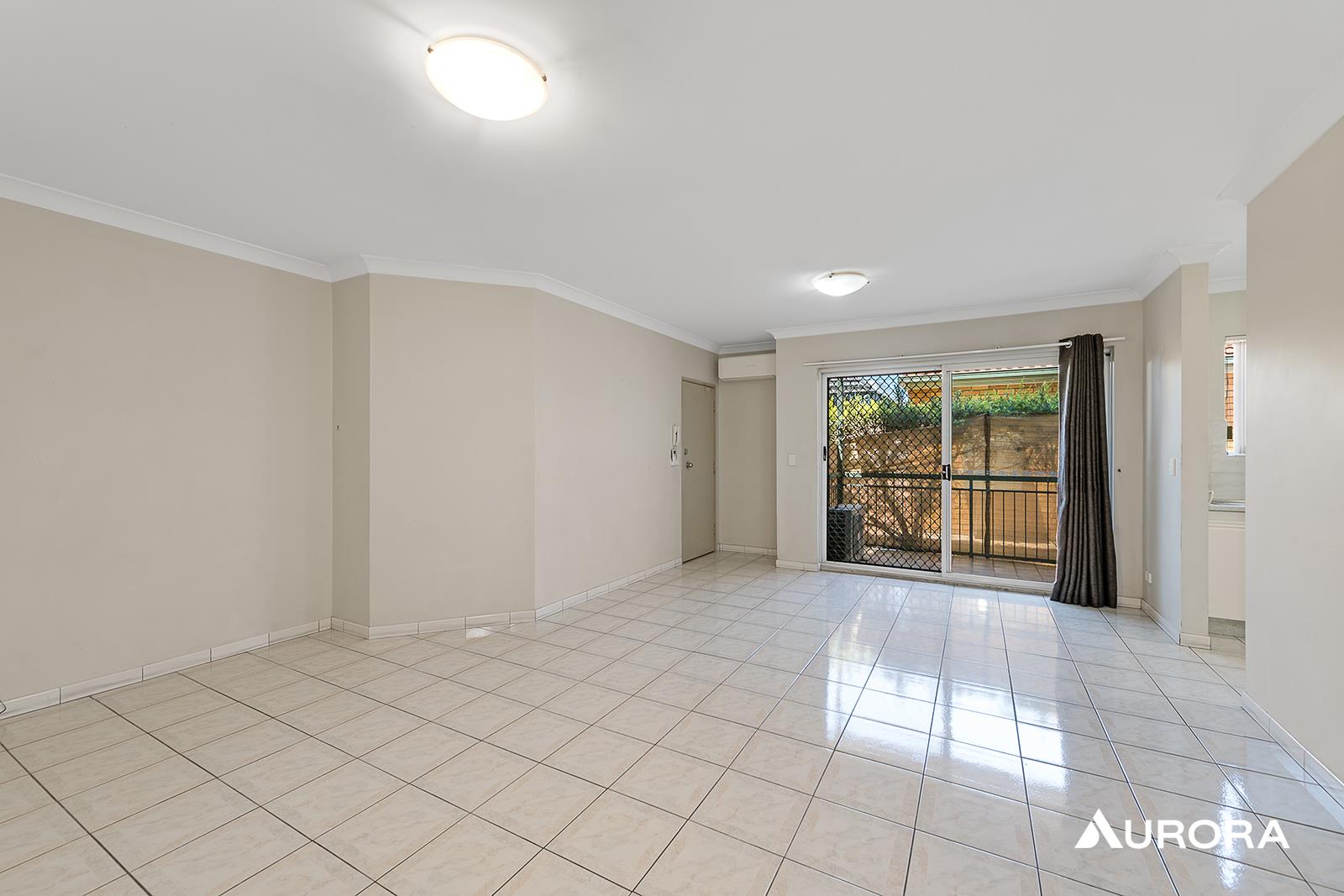 2/41 Cleveland Street, Greenslopes Leased by Aurora Property - image 2