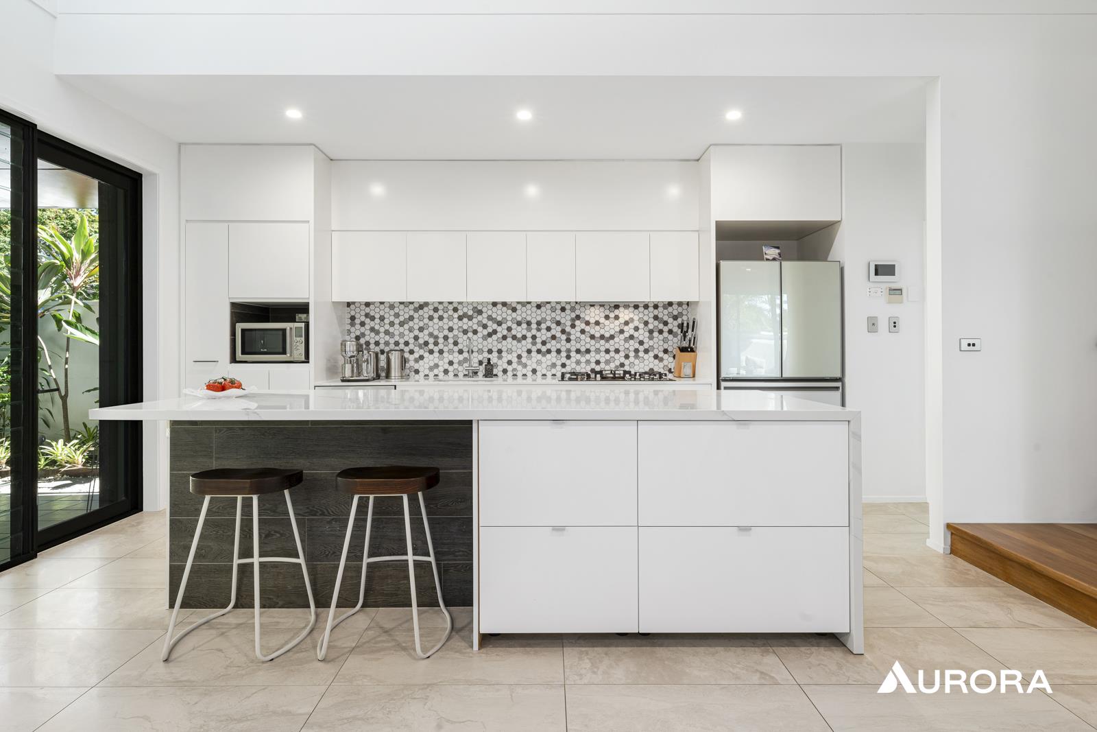 107 Stuart Street, Bulimba For Lease by Aurora Property