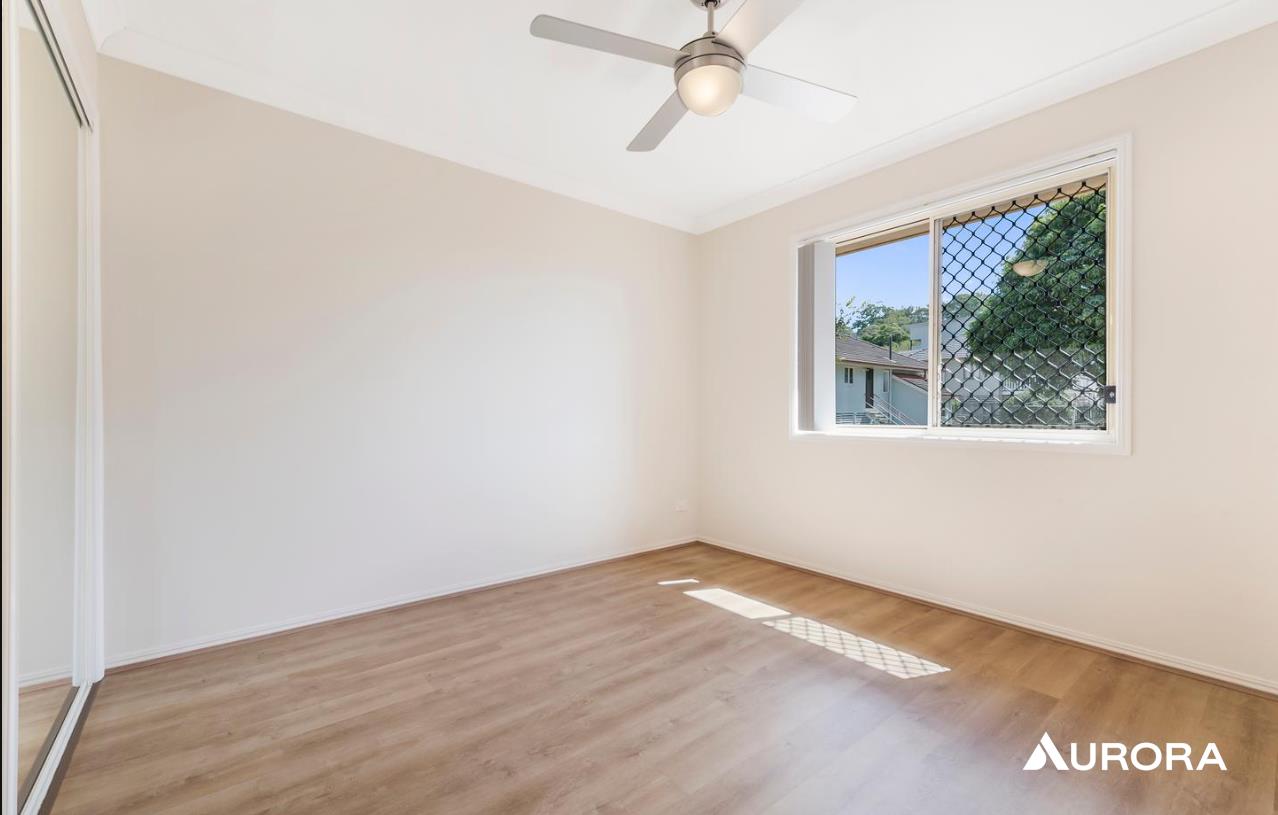 4/32 Iris Street, Holland Park West For Lease by Aurora Property - image 6