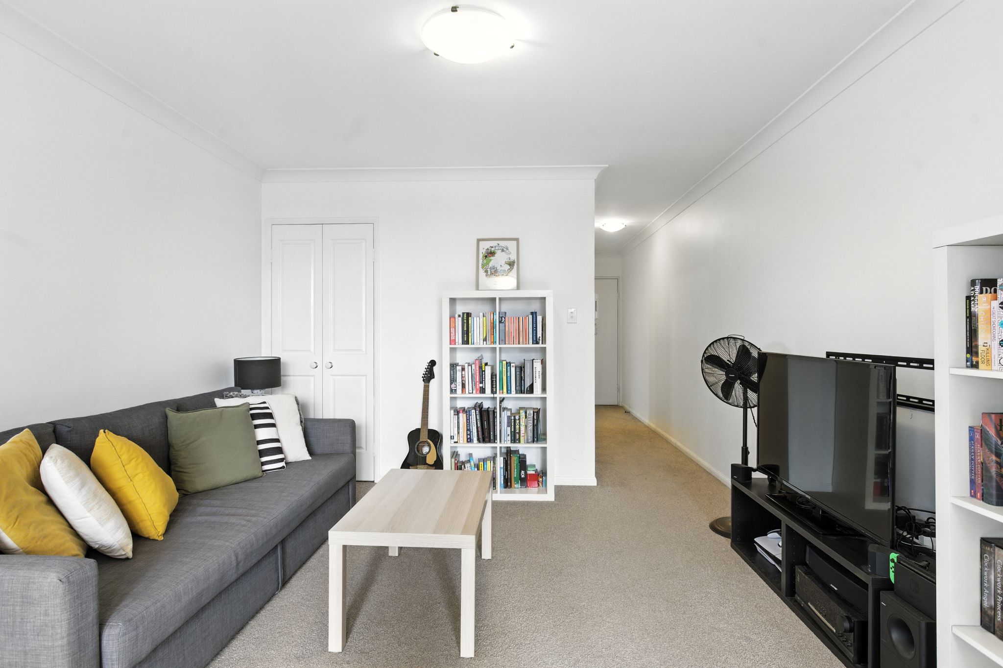 7/29 Crown Street, Holland Park West For Lease by Aurora Property - image 4