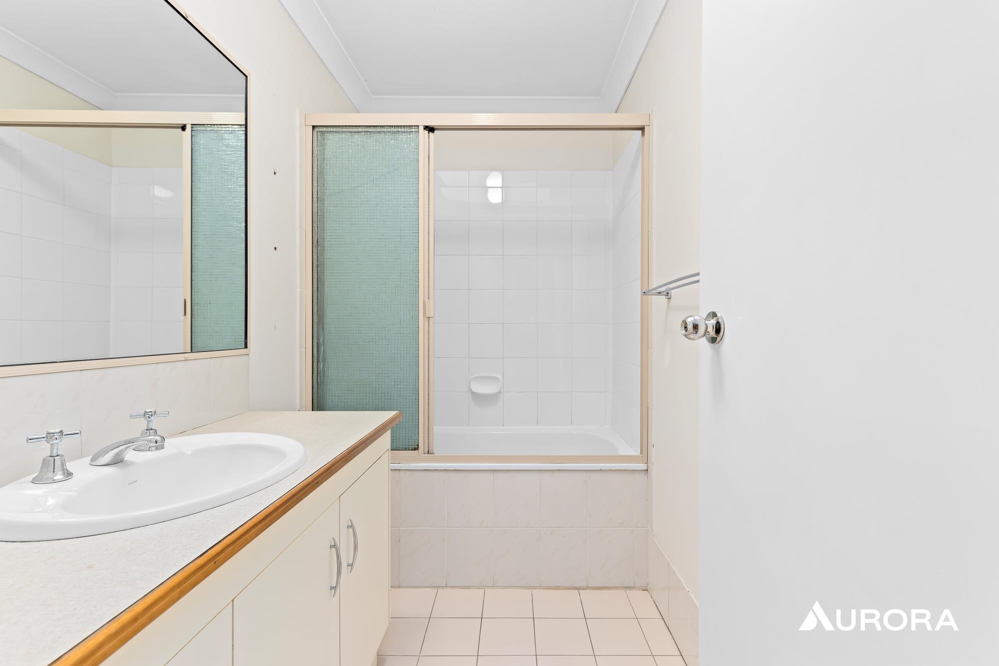 2/24 Eighth Avenue, Coorparoo For Lease by Aurora Property - image 7