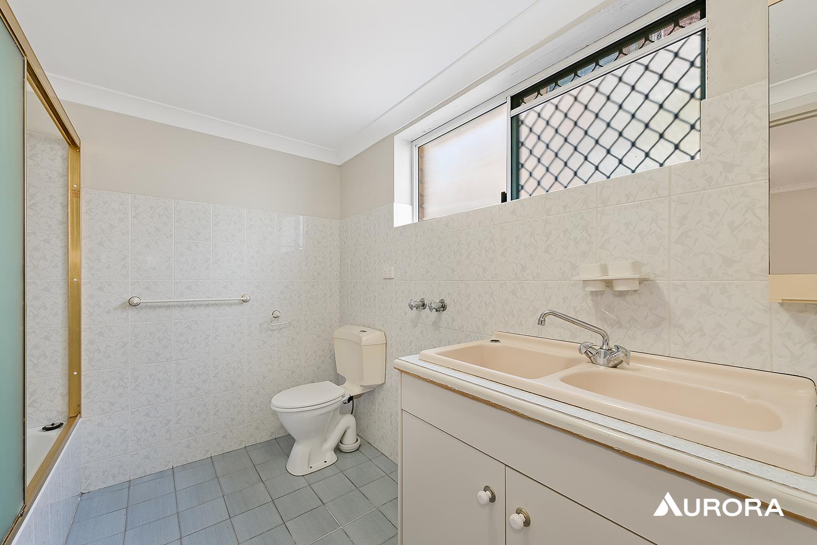 2/41 Cleveland Street, Greenslopes Leased by Aurora Property - image 7