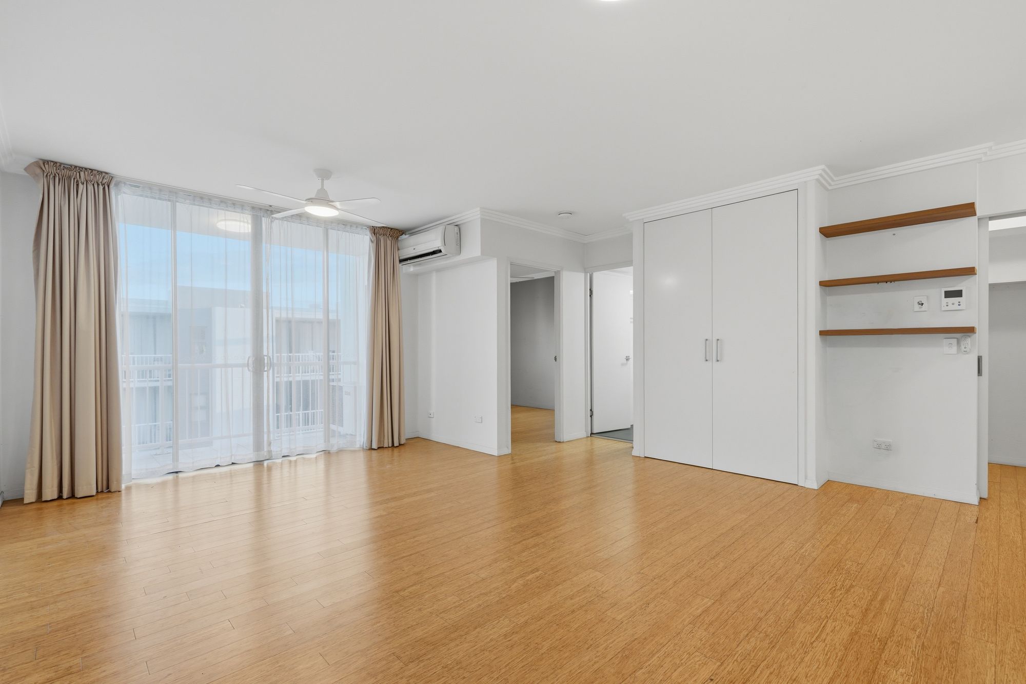 338/803 Stanley Street, Woolloongabba Leased by Aurora Property - image 2