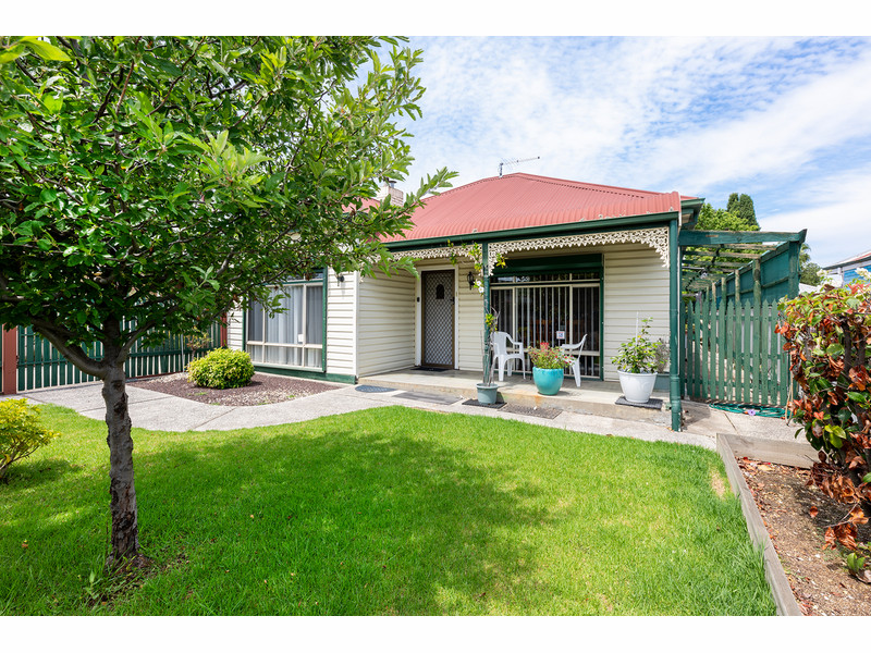 Rental properties & online application form