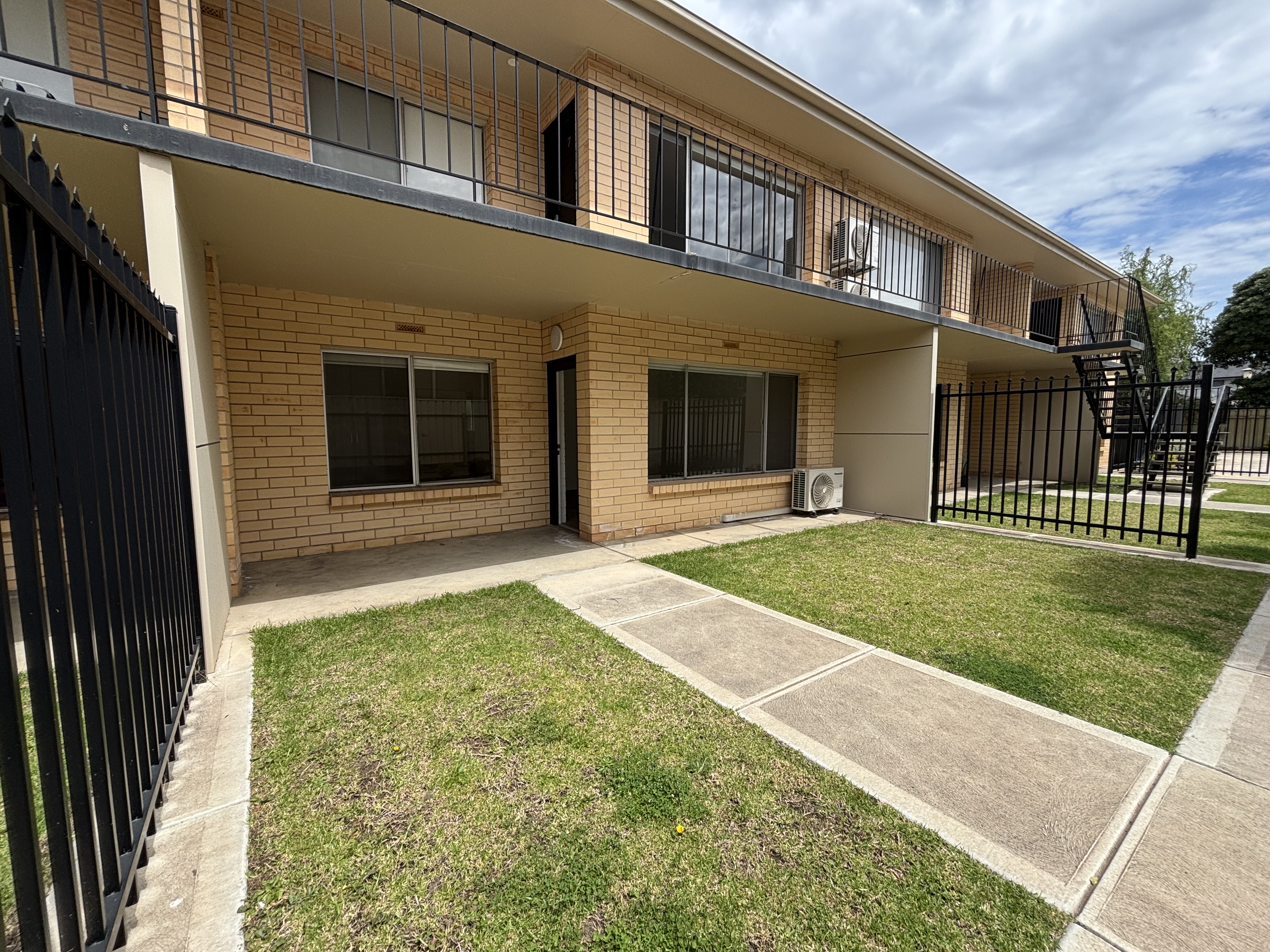 Rental properties & online application form