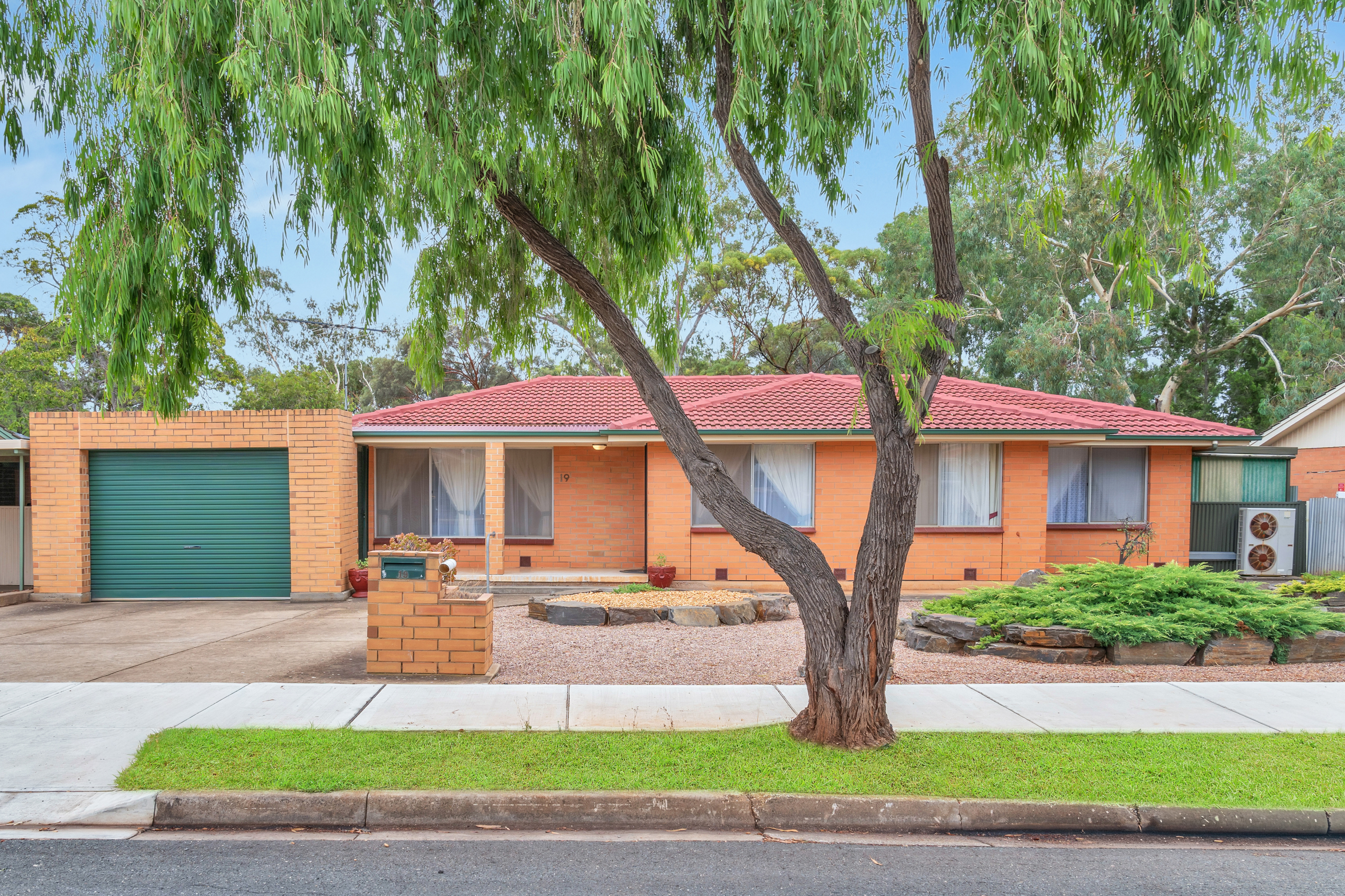 Rental properties & online application form