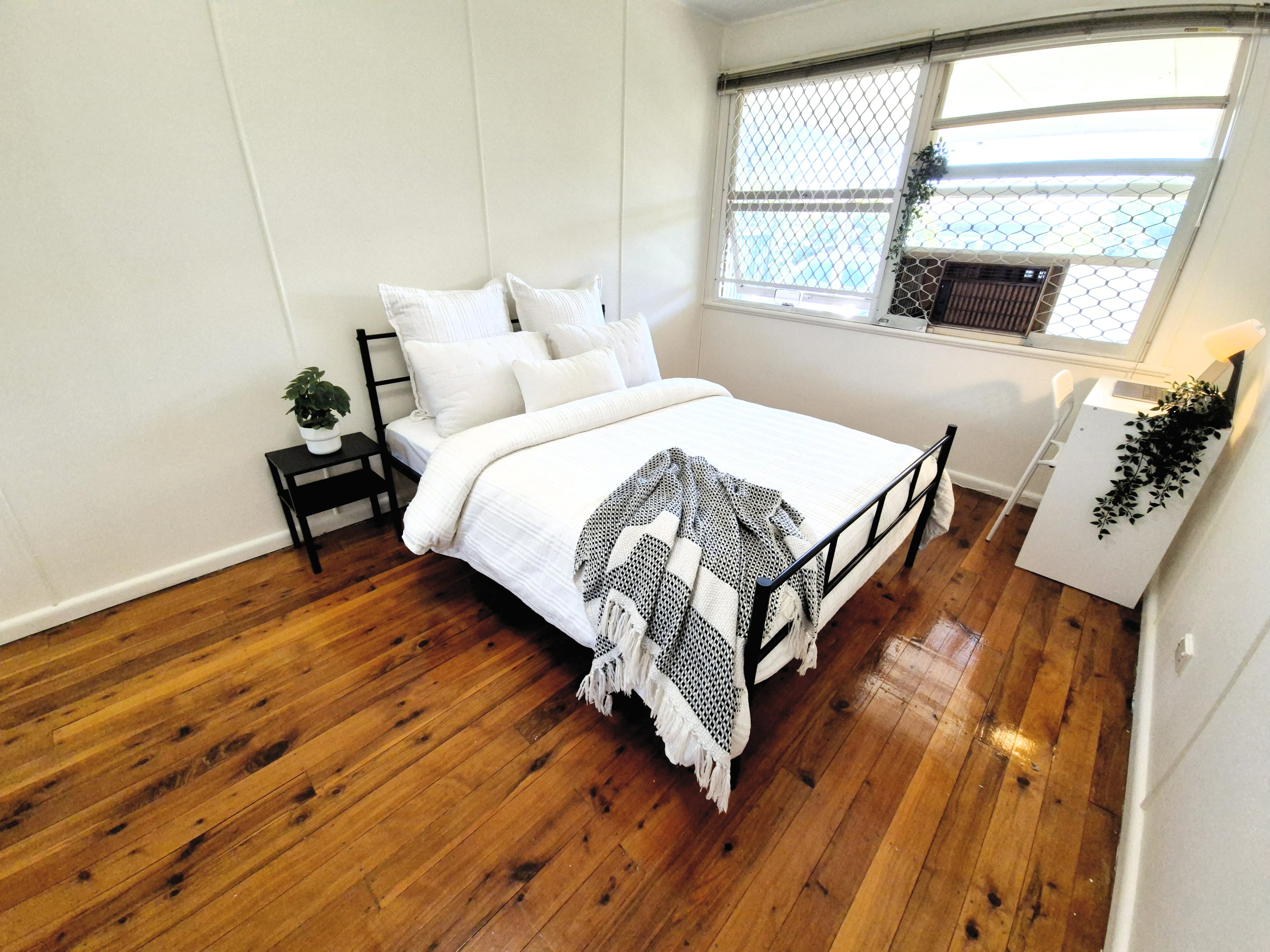 Rental properties & online application form