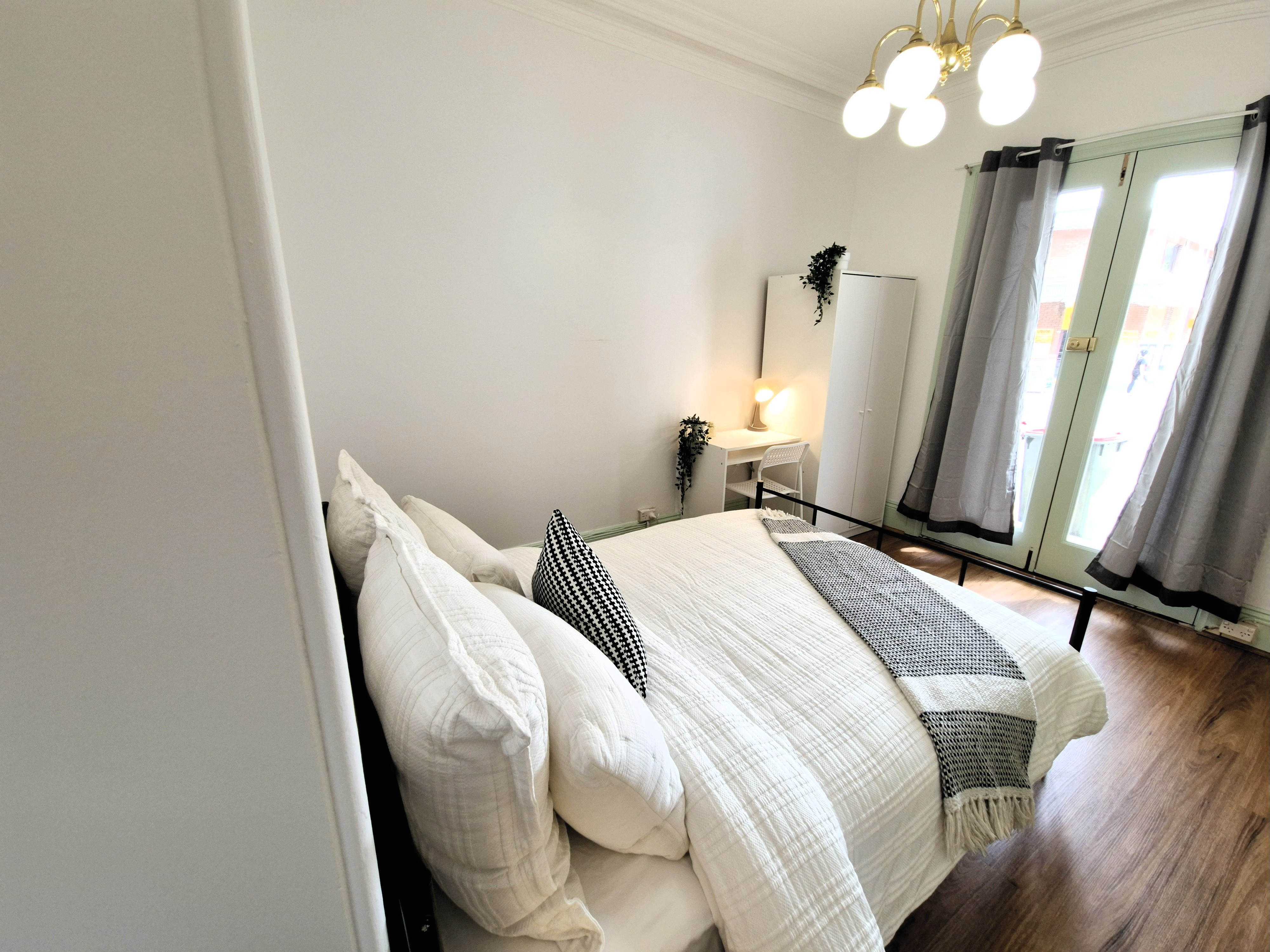 Rental properties & online application form