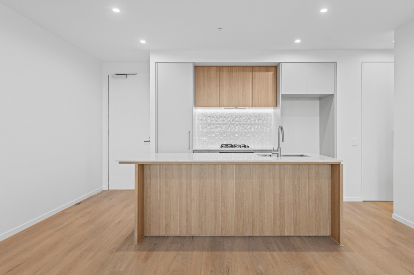 804/89 Lytton Rd, East Brisbane For Lease by Mosaic Property Group - image 2
