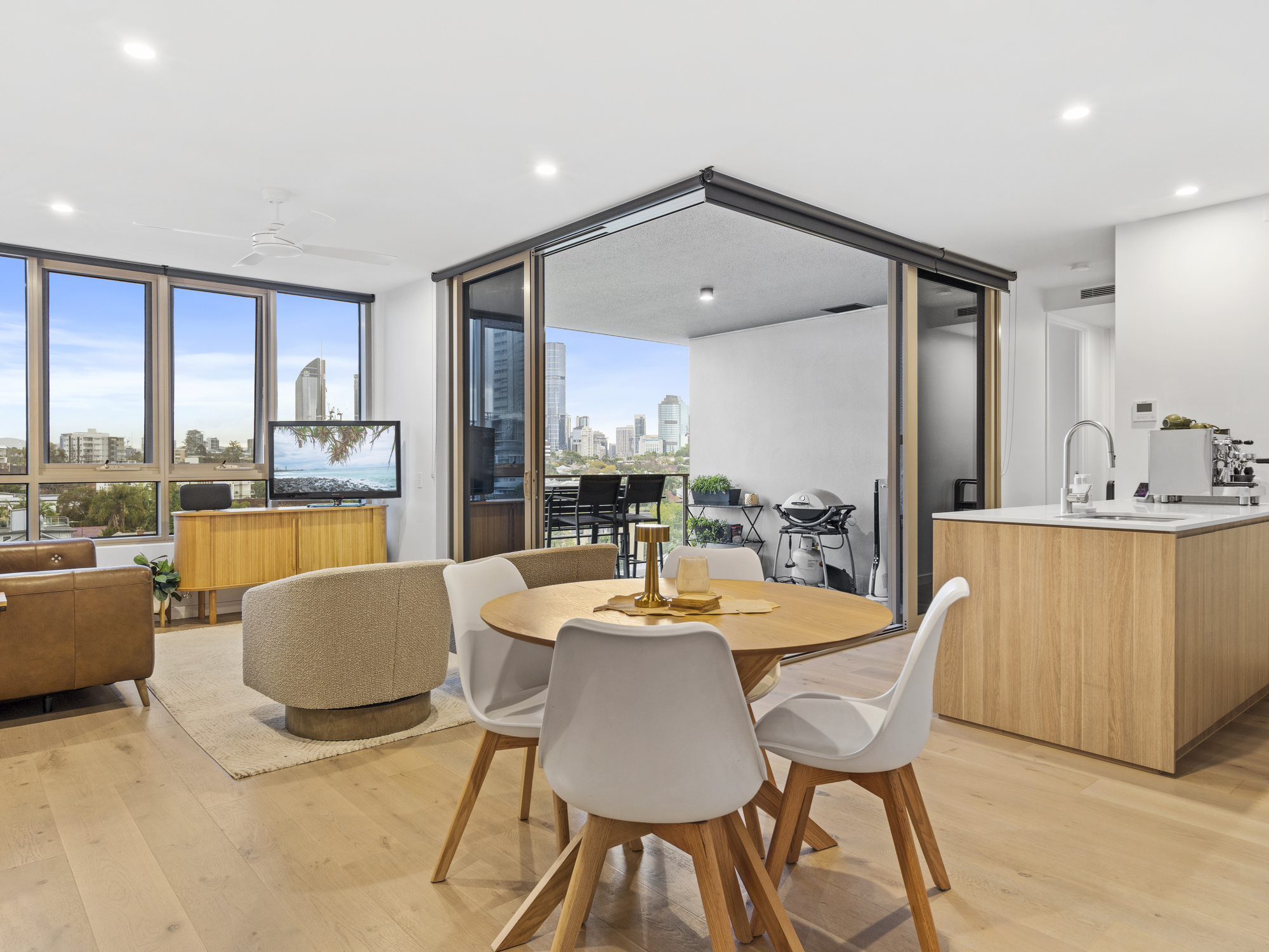 1601/140 Wellington Road, East Brisbane For Lease by Mosaic Property Group - image 3