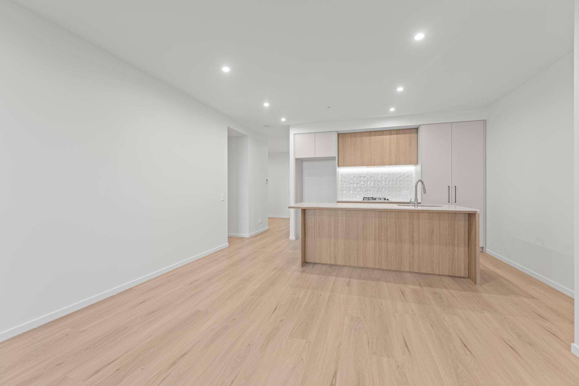 201/89 Lytton Road, East Brisbane For Lease by Mosaic Property Group - image 1