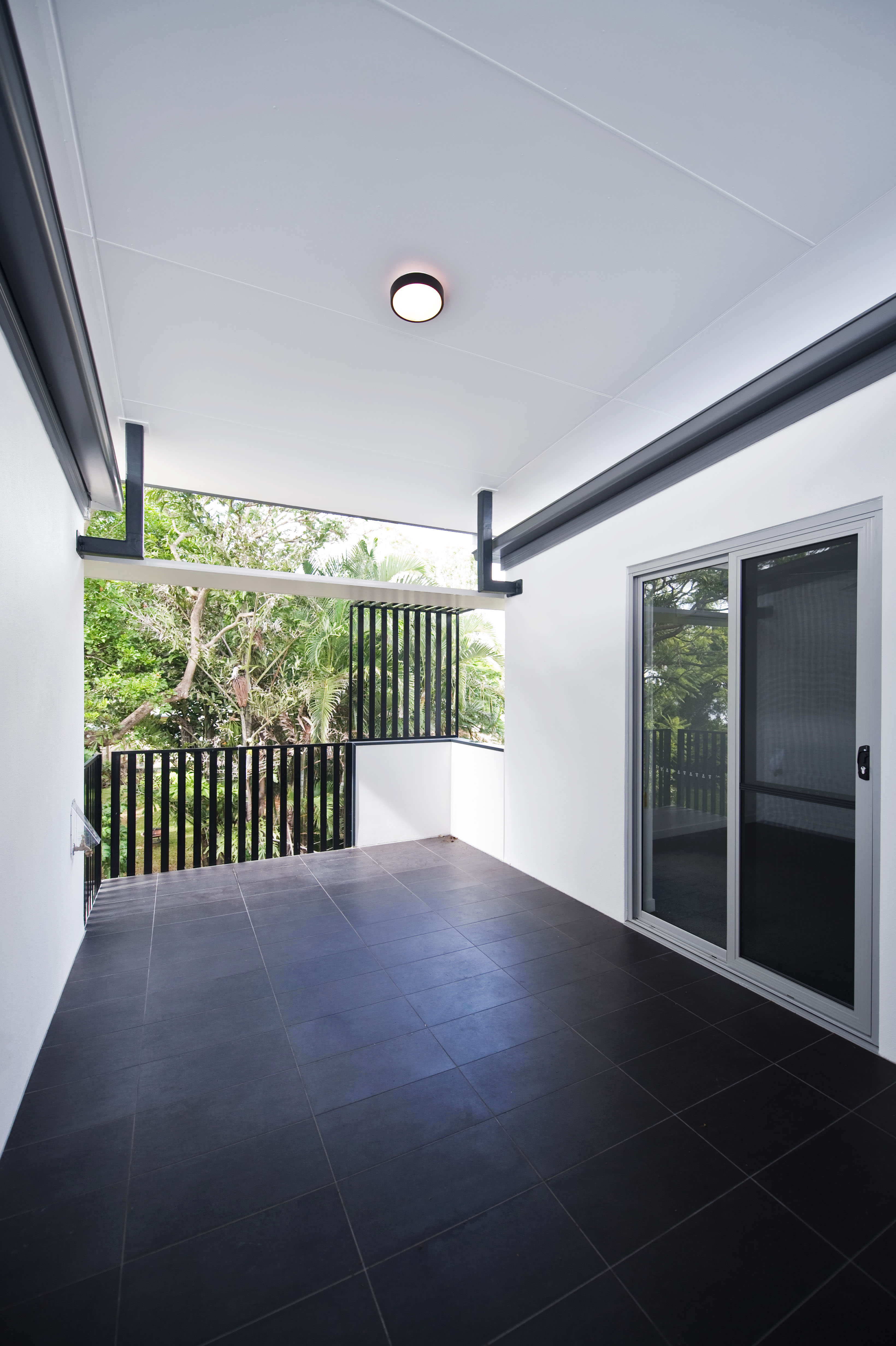 312/32-38 Latimer Street, Holland Park For Lease by Mosaic Property Group - image 4