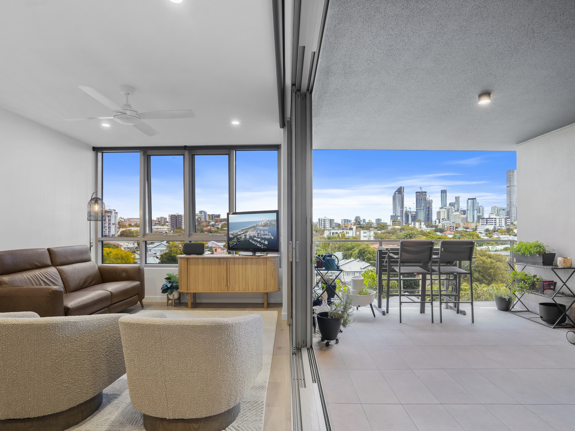1601/140 Wellington Road, East Brisbane For Lease by Mosaic Property Group