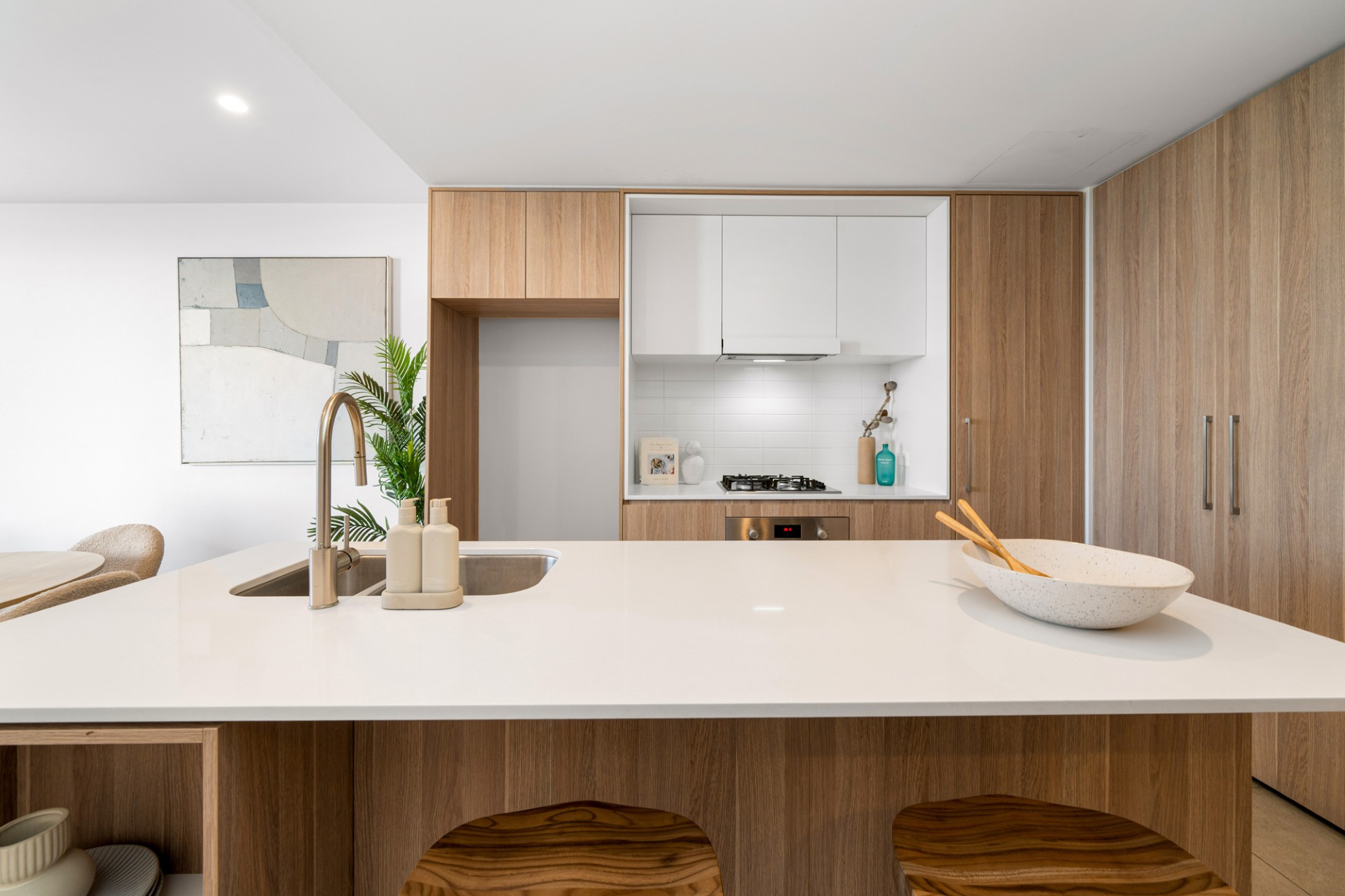 1804/140 Wellington Rd, East Brisbane For Lease by Mosaic Property Group - image 2