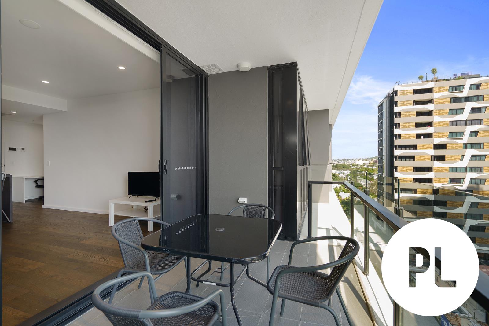 FullyFurnished 1Bedroom Apartment with Parking Pellicano Living