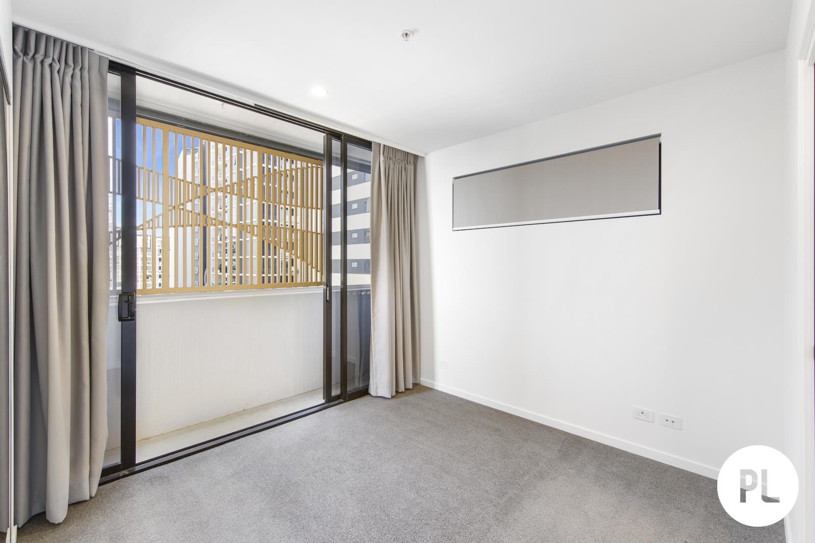 2Bedroom Apartment with parking Pellicano Living Living by Pellicano