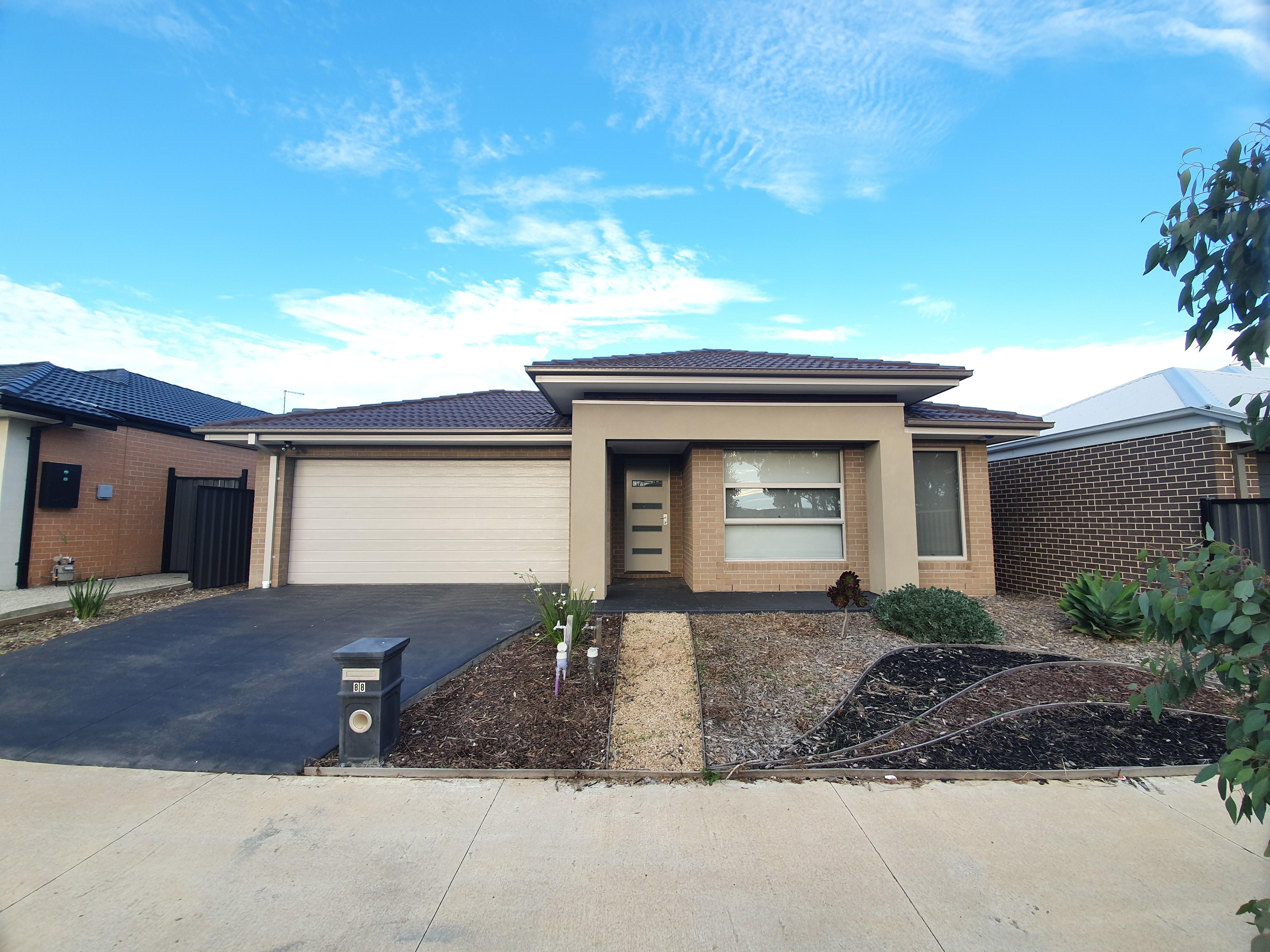 Rental properties & online application form